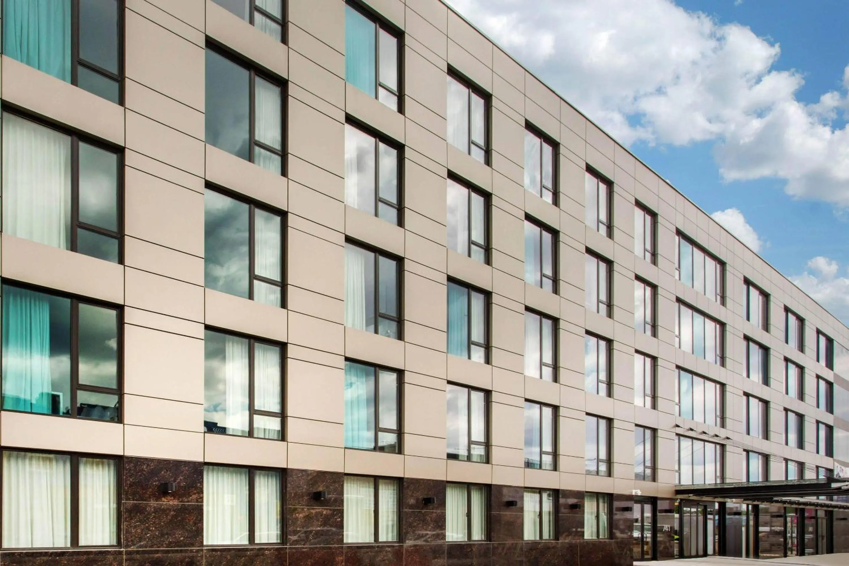 Property building in Insignia Hotel Brooklyn, an Ascend Collection Hotel