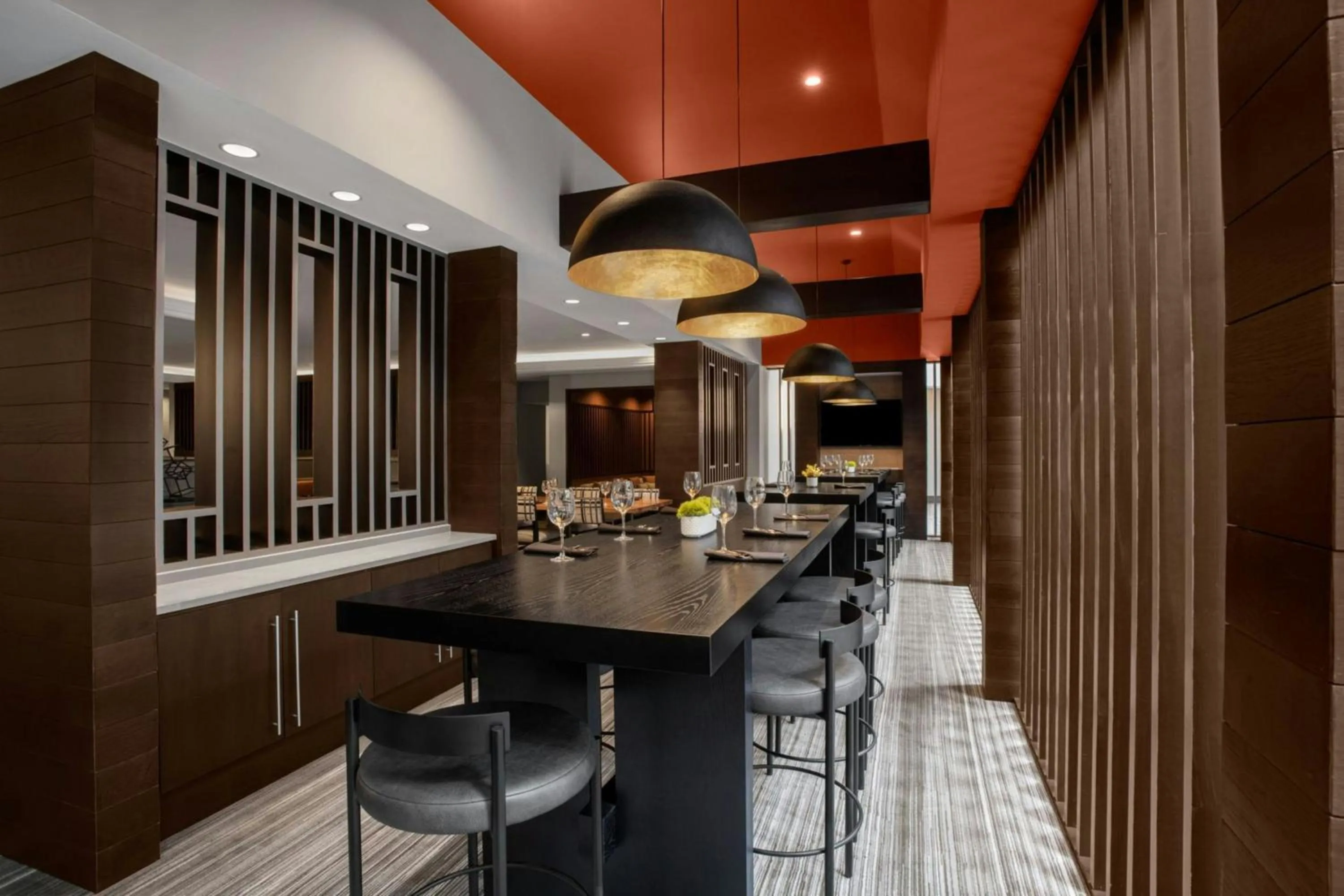 Restaurant/places to eat in Pittsburgh Marriott North