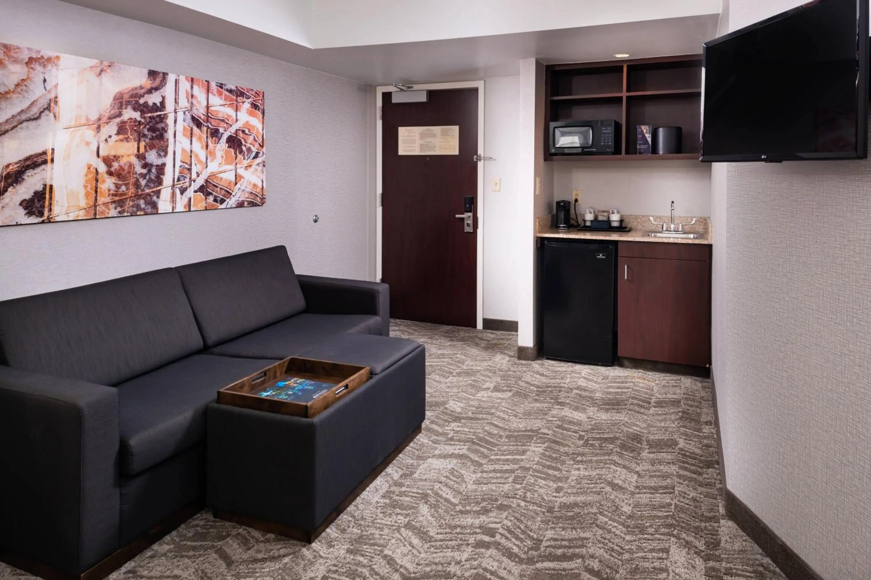 Bedroom in SpringHill Suites by Marriott Pittsburgh North Shore