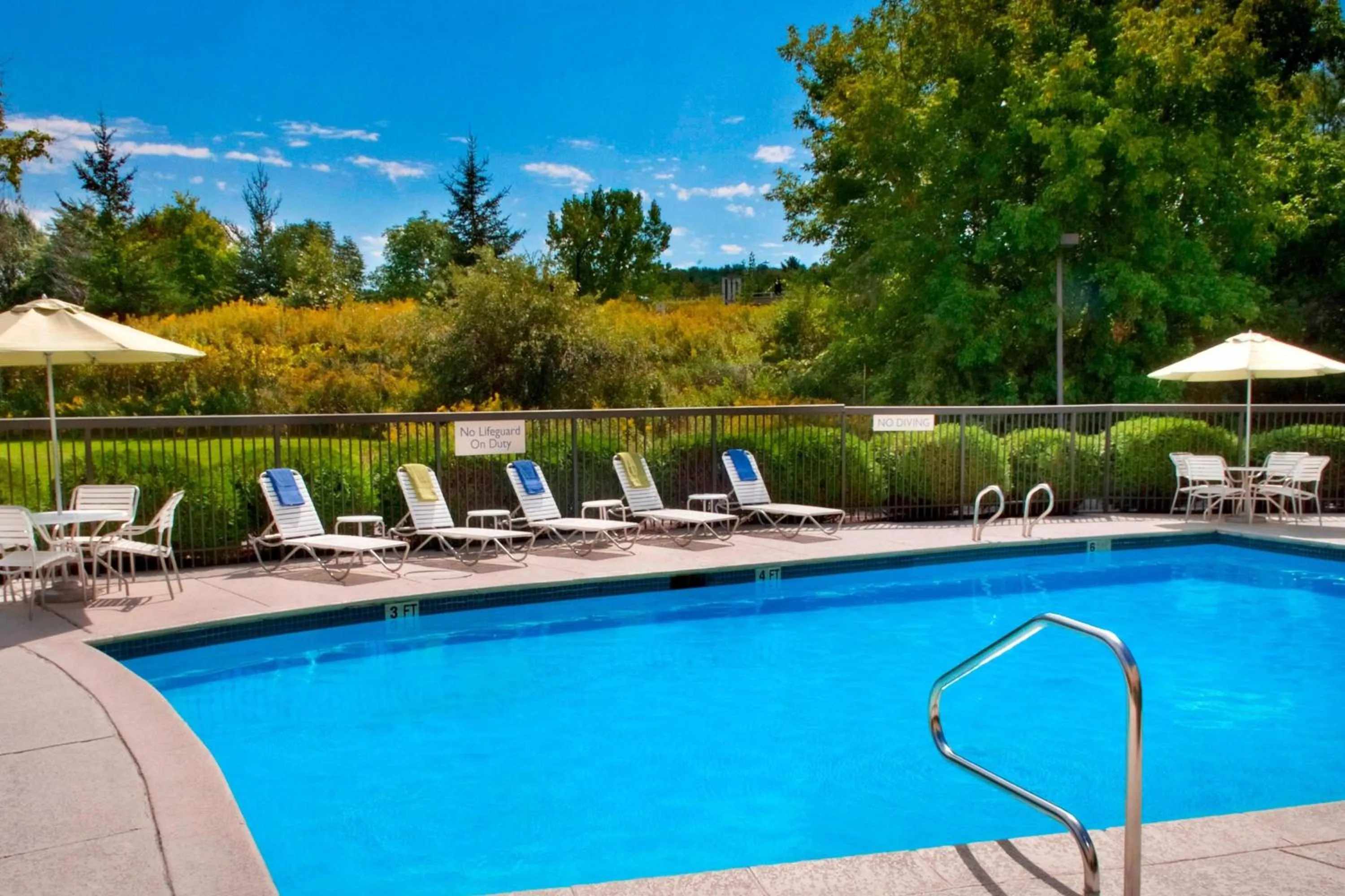 Swimming pool in Fairfield Inn Portsmouth Seacoast
