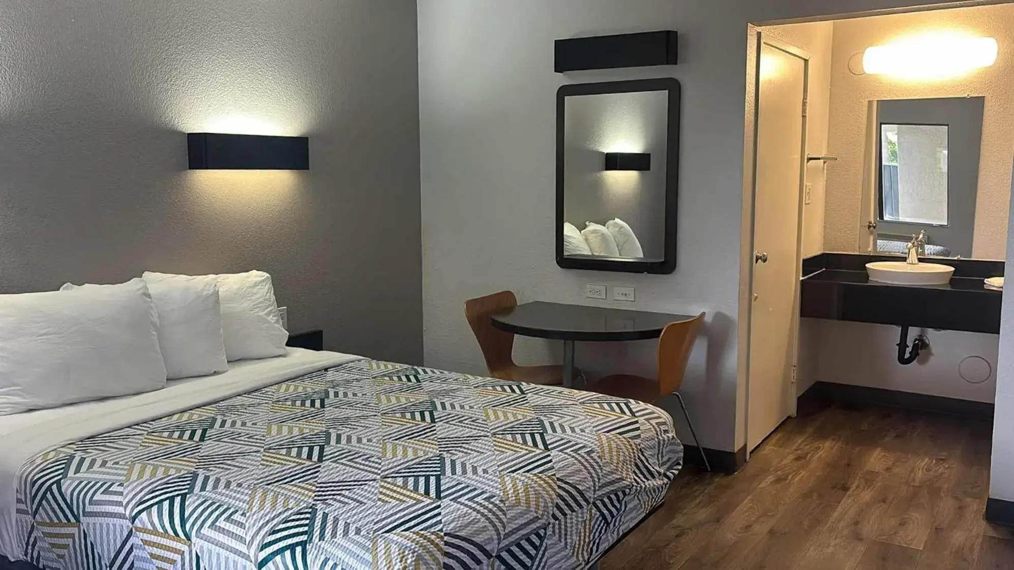 Queen Room - Disability Access - Roll in Shower in Motel 6-Watsonville, CA - Monterey Area Queen Room - Disability Access - Roll in Shower in Motel 6-Watsonville, CA - Monterey Area