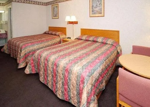 Bed in Americas Best Value Inn & Suites Macon