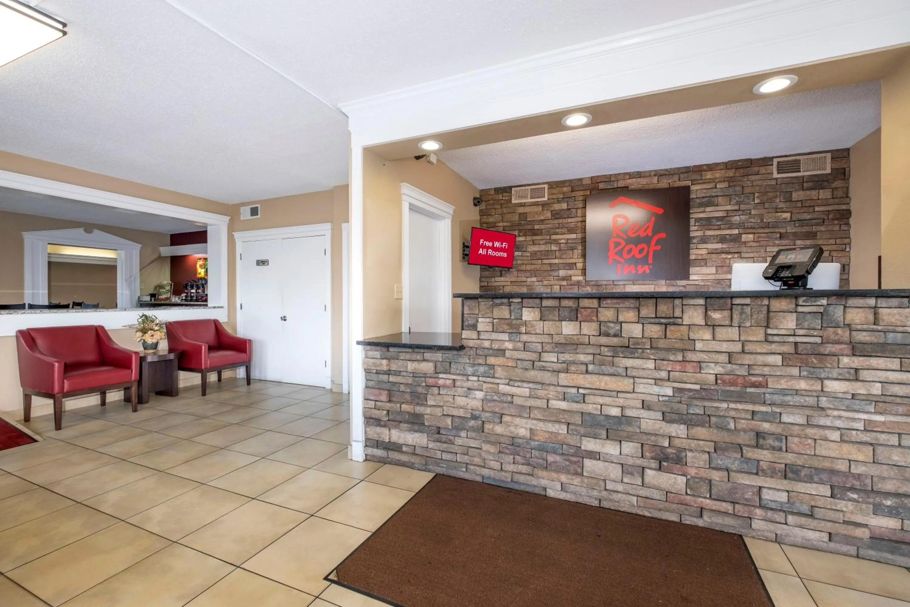Lobby or reception in Red Roof Inn Knoxville North - Merchants Drive