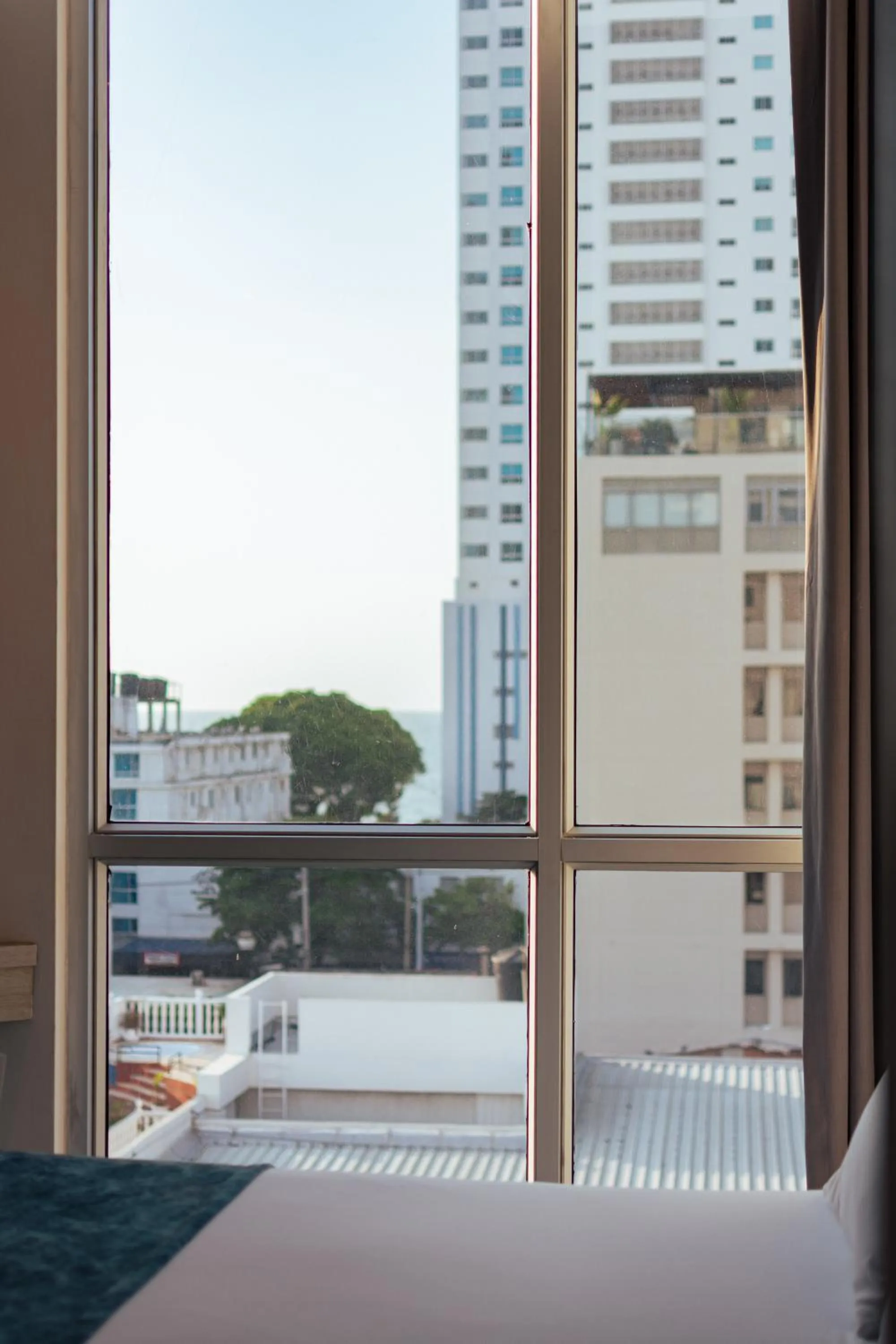 View (from property/room), Bed in Hotel Zi One Luxury