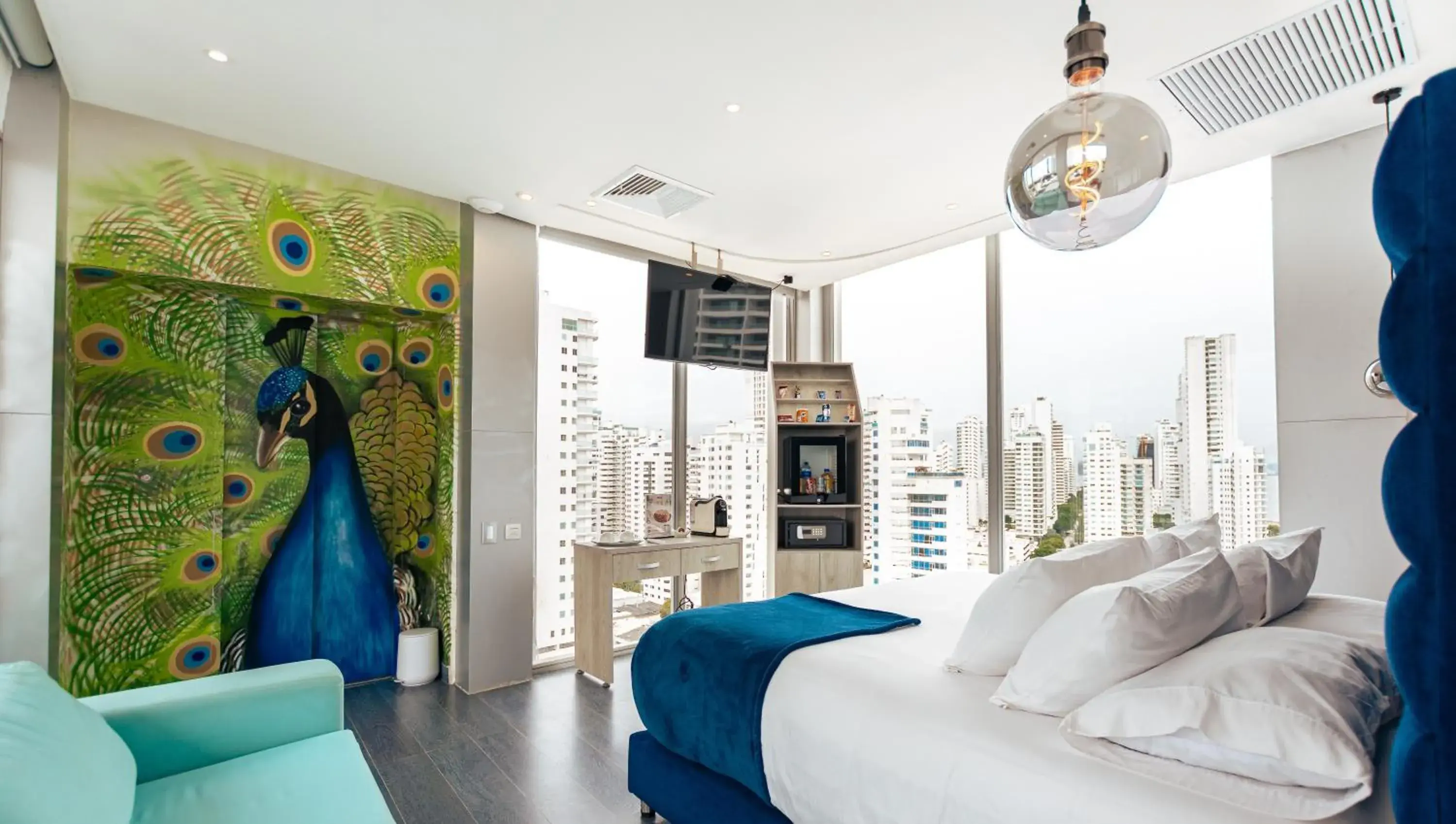 Suite with City View in Hotel Zi One Luxury Suite with City View in Hotel Zi One Luxury