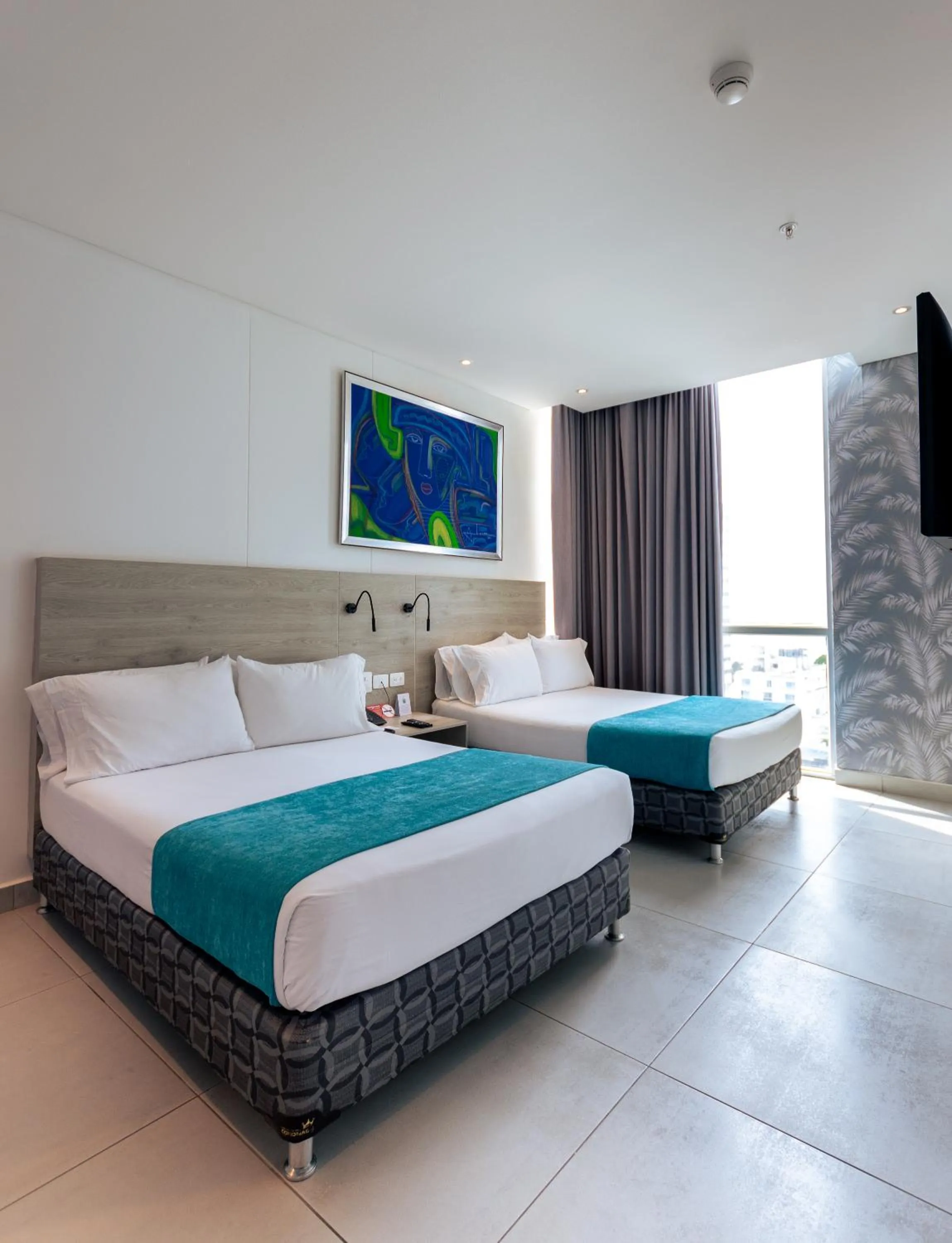Communal lounge/ TV room, Bed in Hotel Zi One Luxury