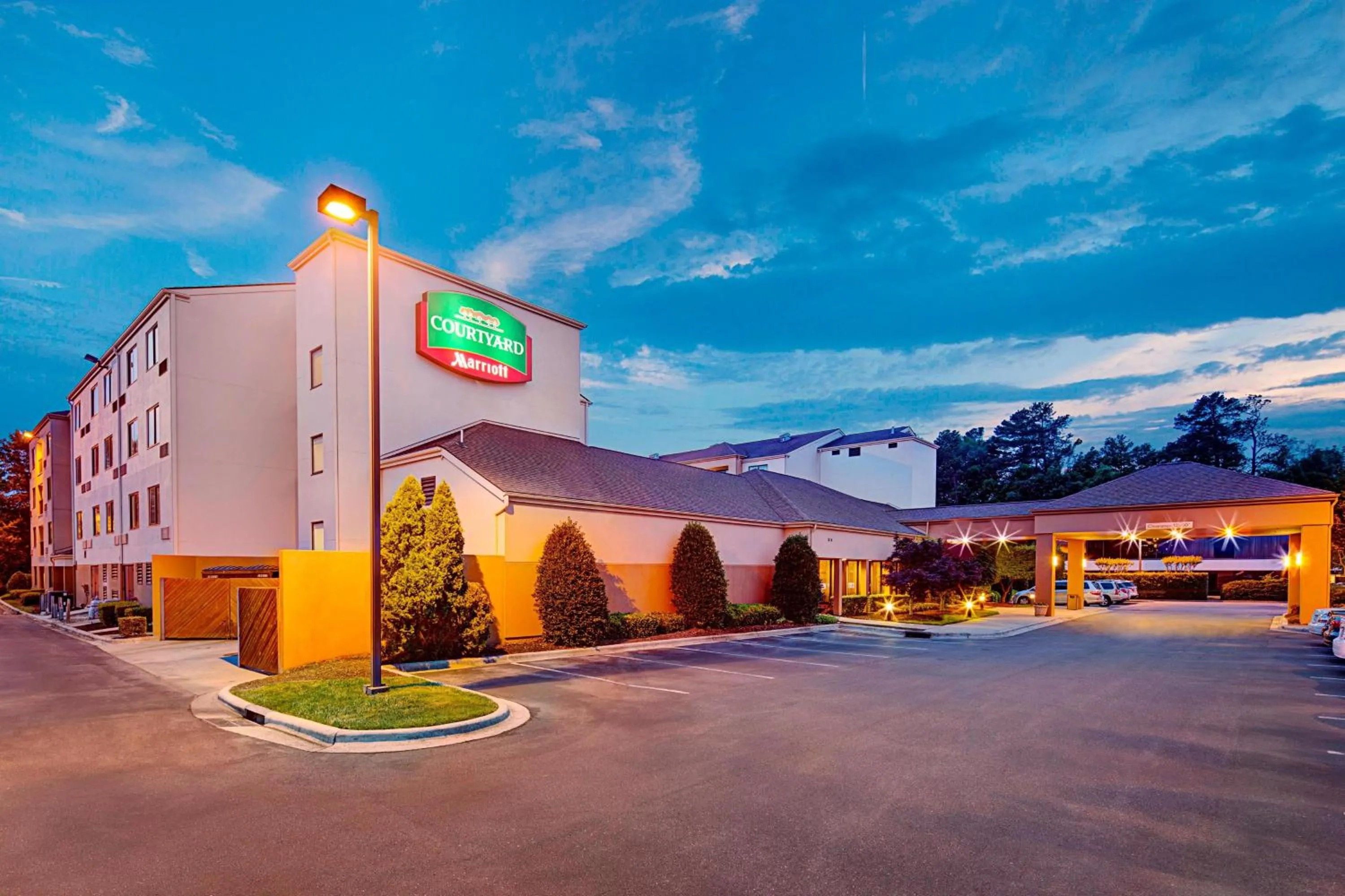 Property building in Courtyard Durham Near Duke University/Downtown