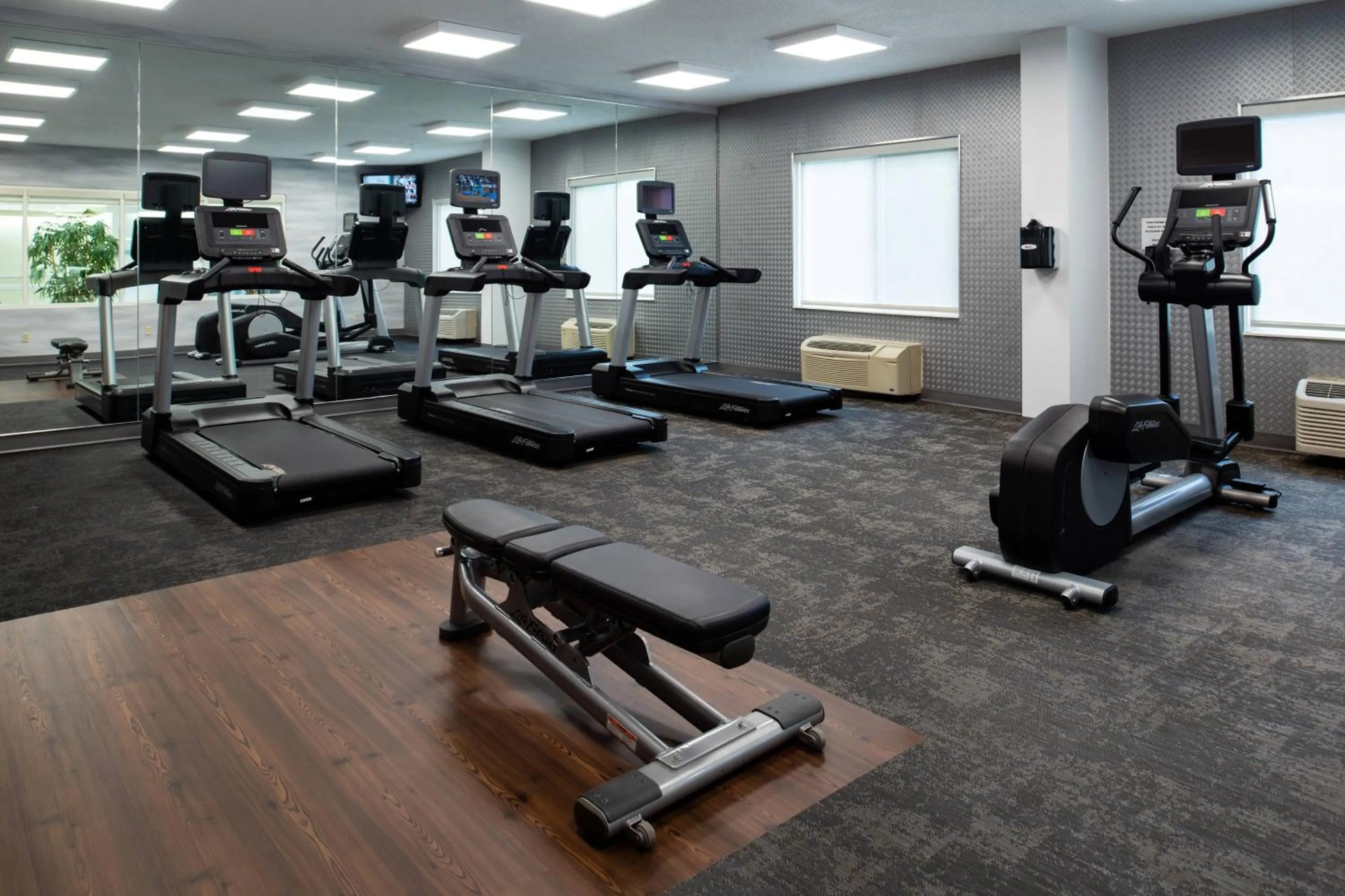 Fitness centre/facilities in Fairfield Inn and Suites Beloit