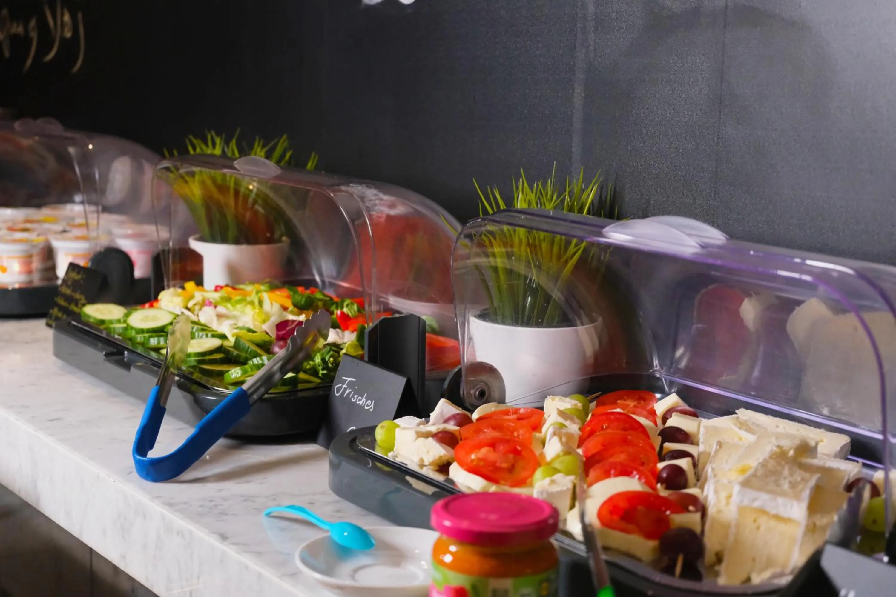 Food and drinks in Stargaze Forum Hotel Düsseldorf-Hilden