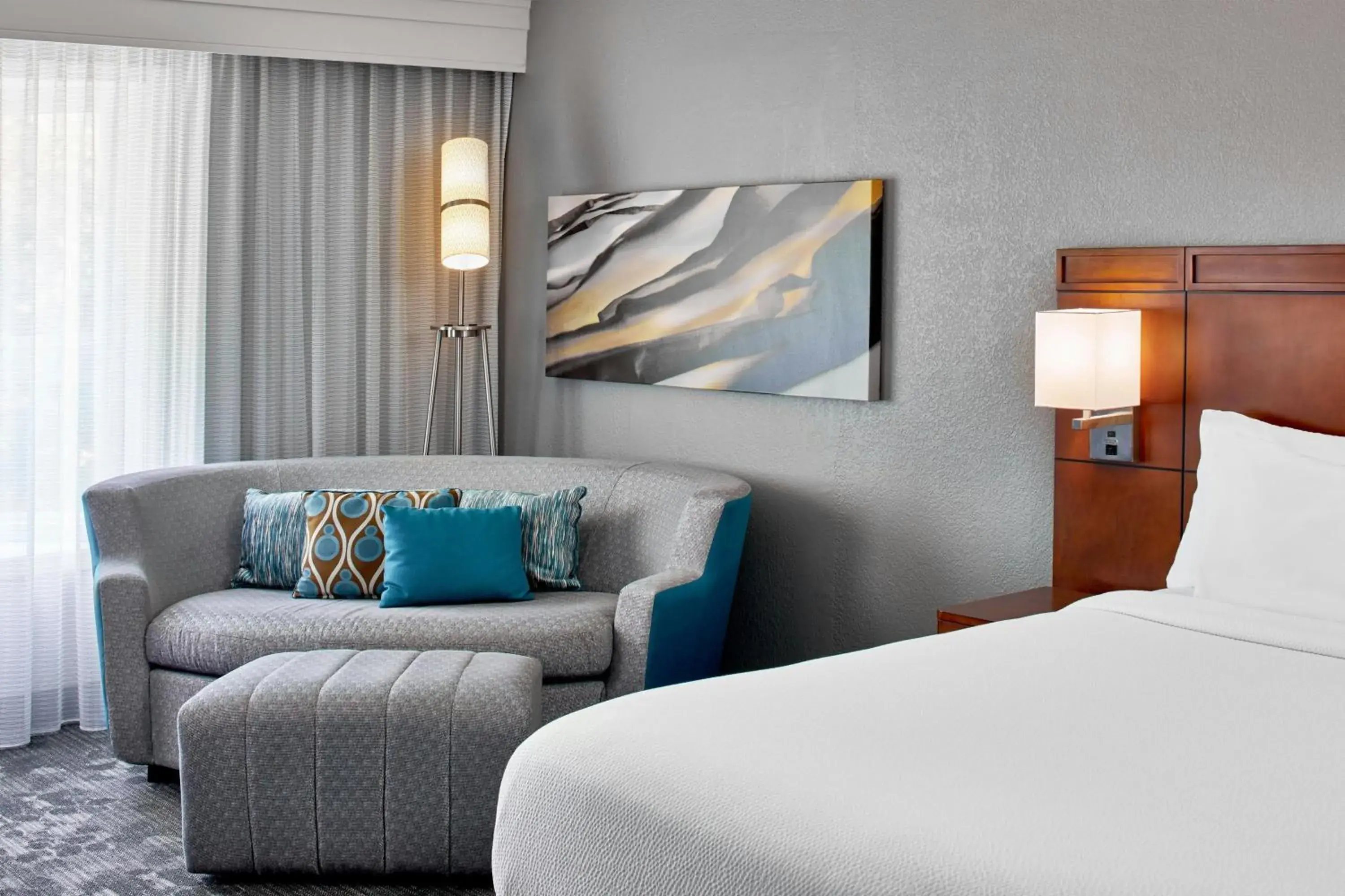 King Room in Courtyard Rochester East / Penfield King Room in Courtyard Rochester East / Penfield