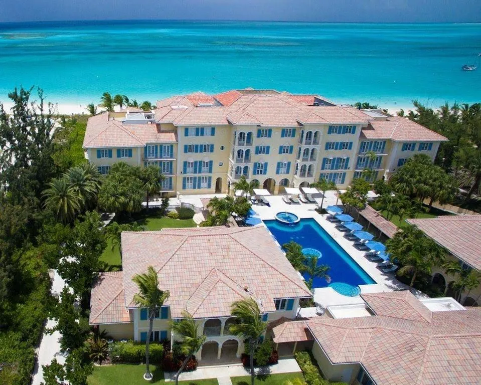 Property building in Villa Renaissance