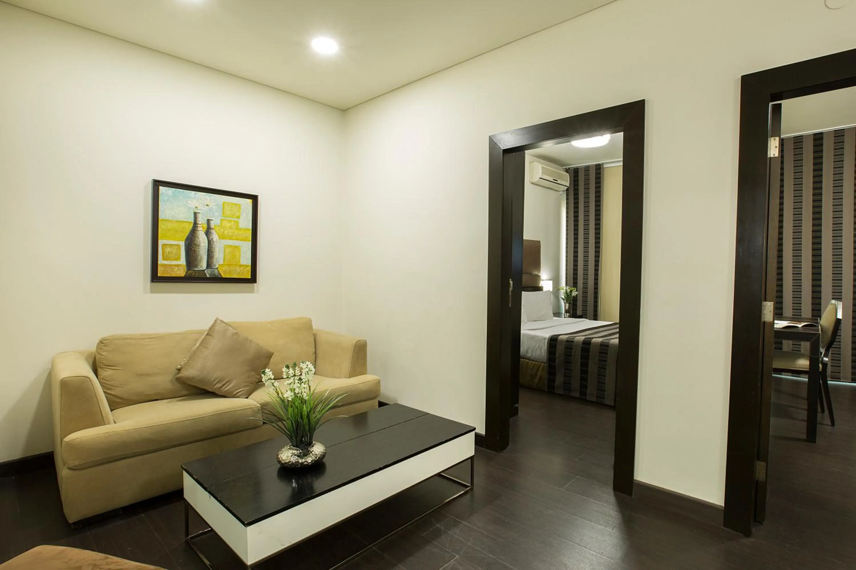 Living room in Orient Queen Homes Hotel