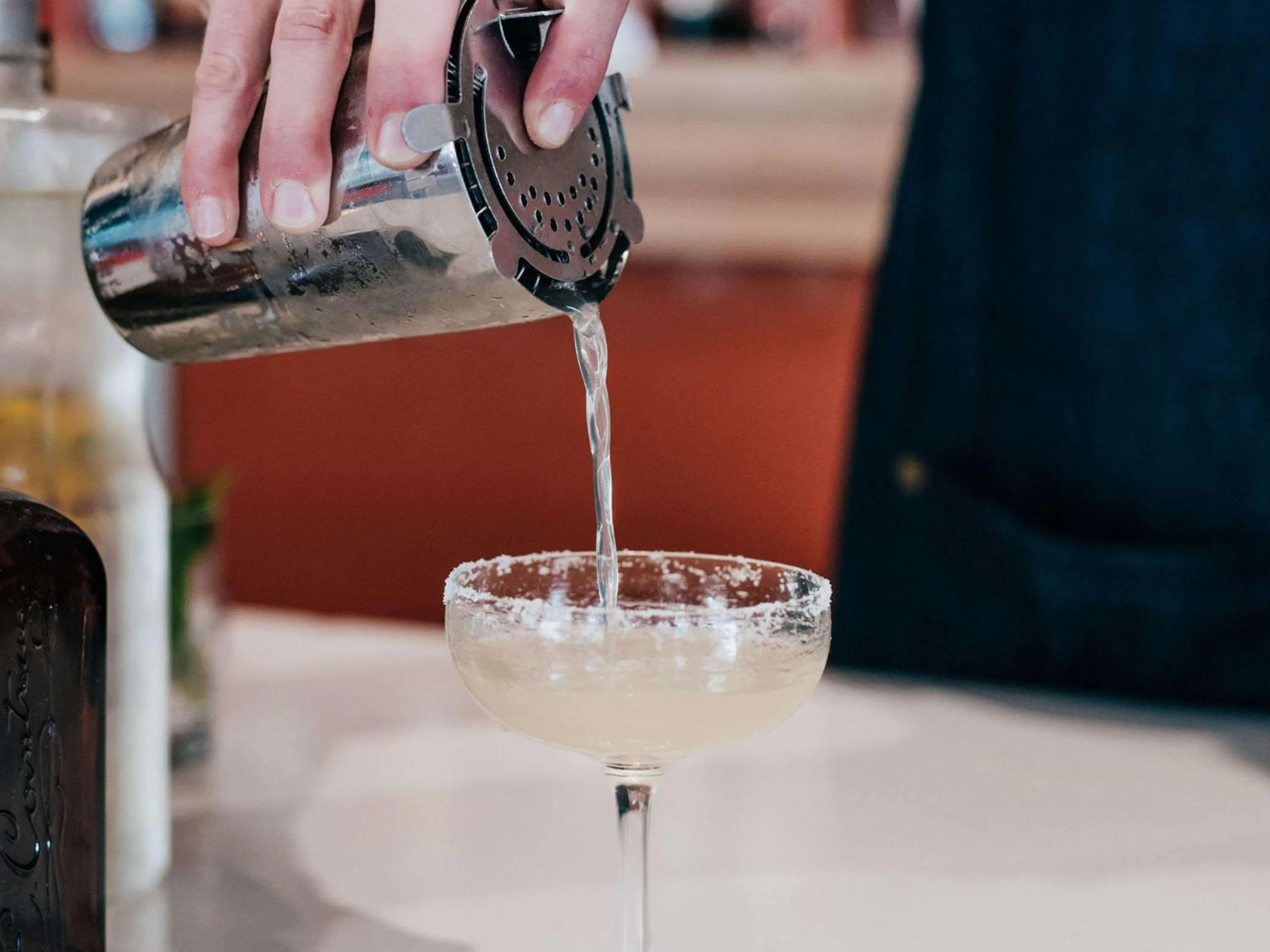 Restaurant/places to eat in Novotel Newcastle Beach