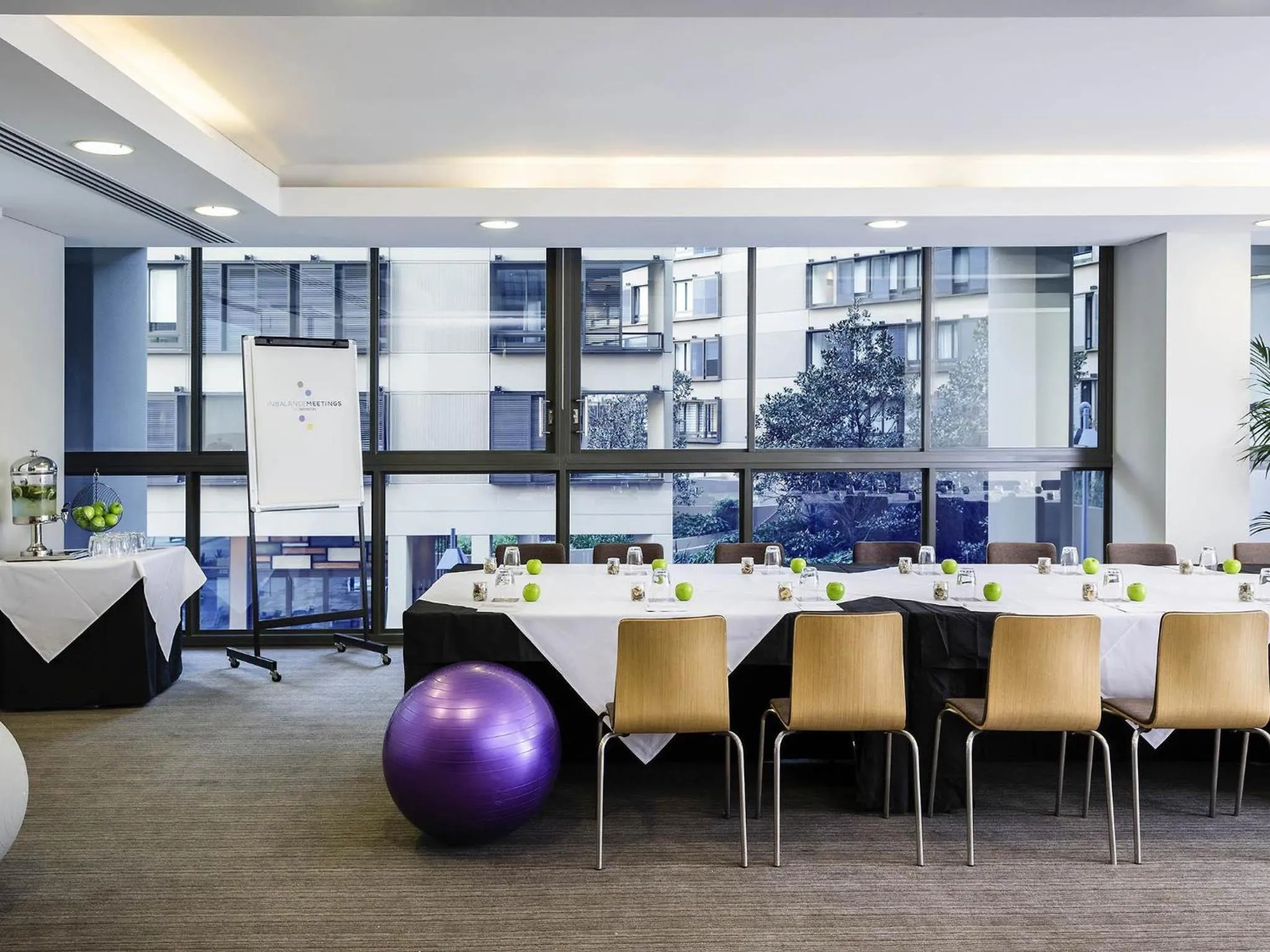 Meeting/conference room in Novotel Newcastle Beach
