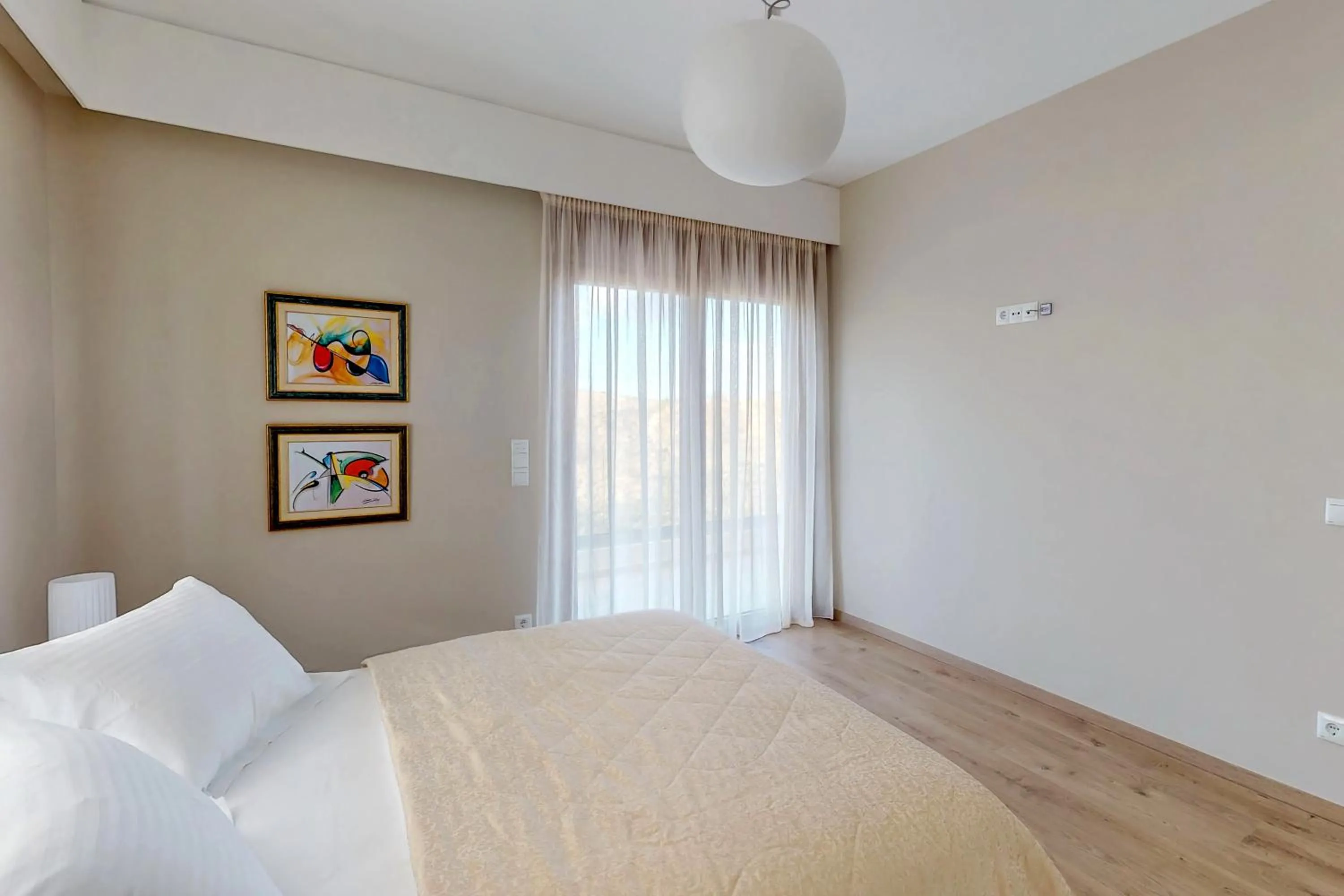 Bedroom, Bed in Ocean Villas Complex