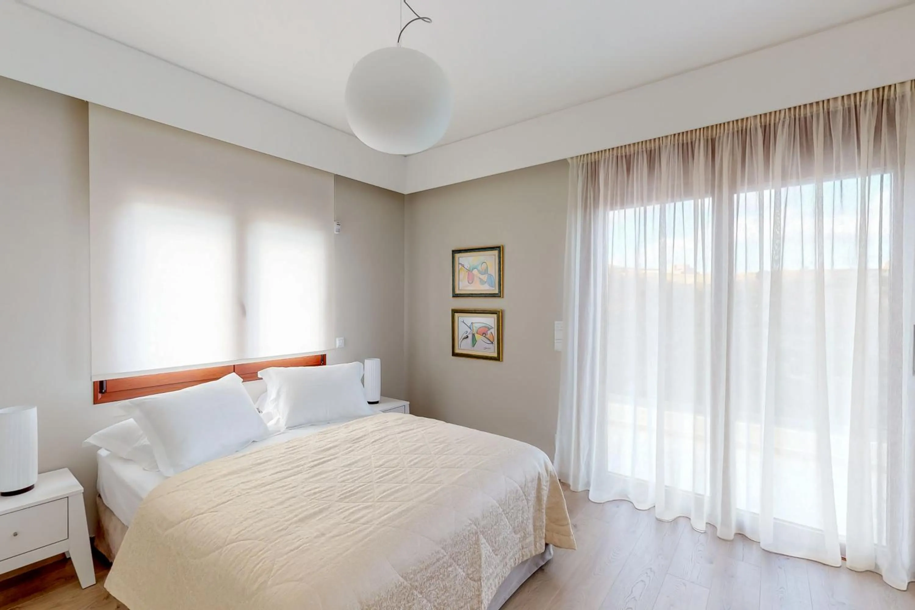 Bedroom, Bed in Ocean Villas Complex