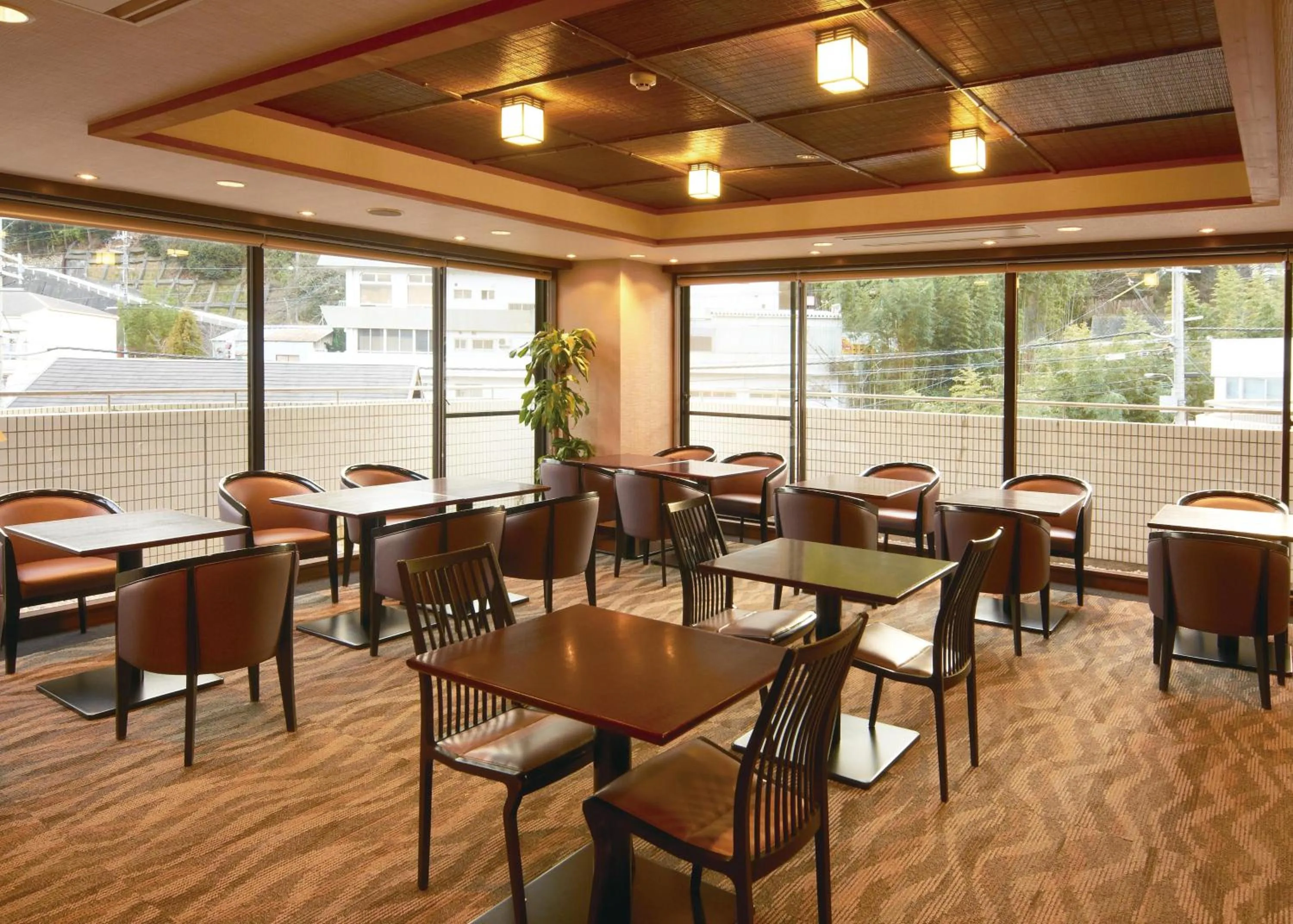 Restaurant/places to eat in Merveille Arima