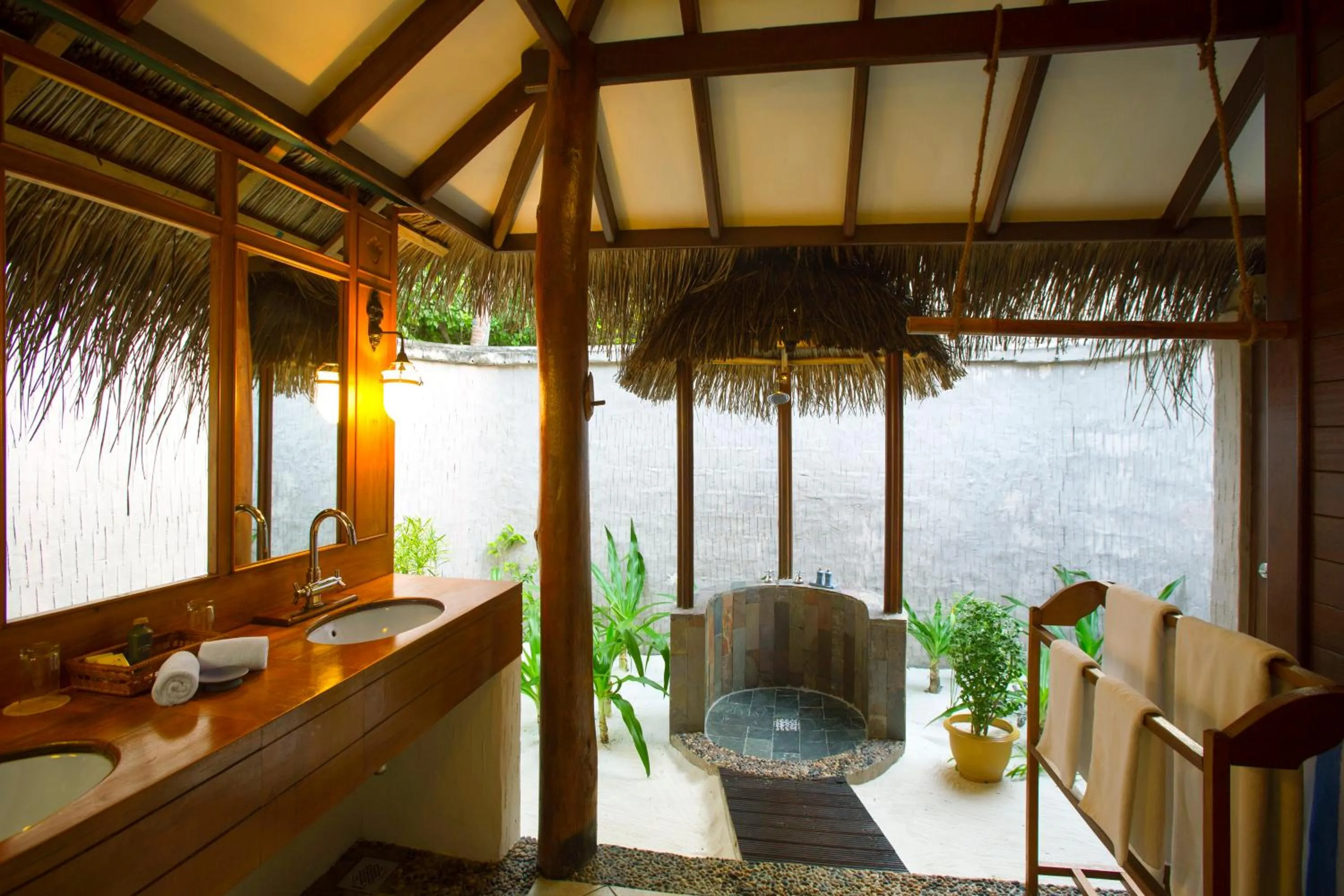 Bathroom in Medhufushi Island Resort