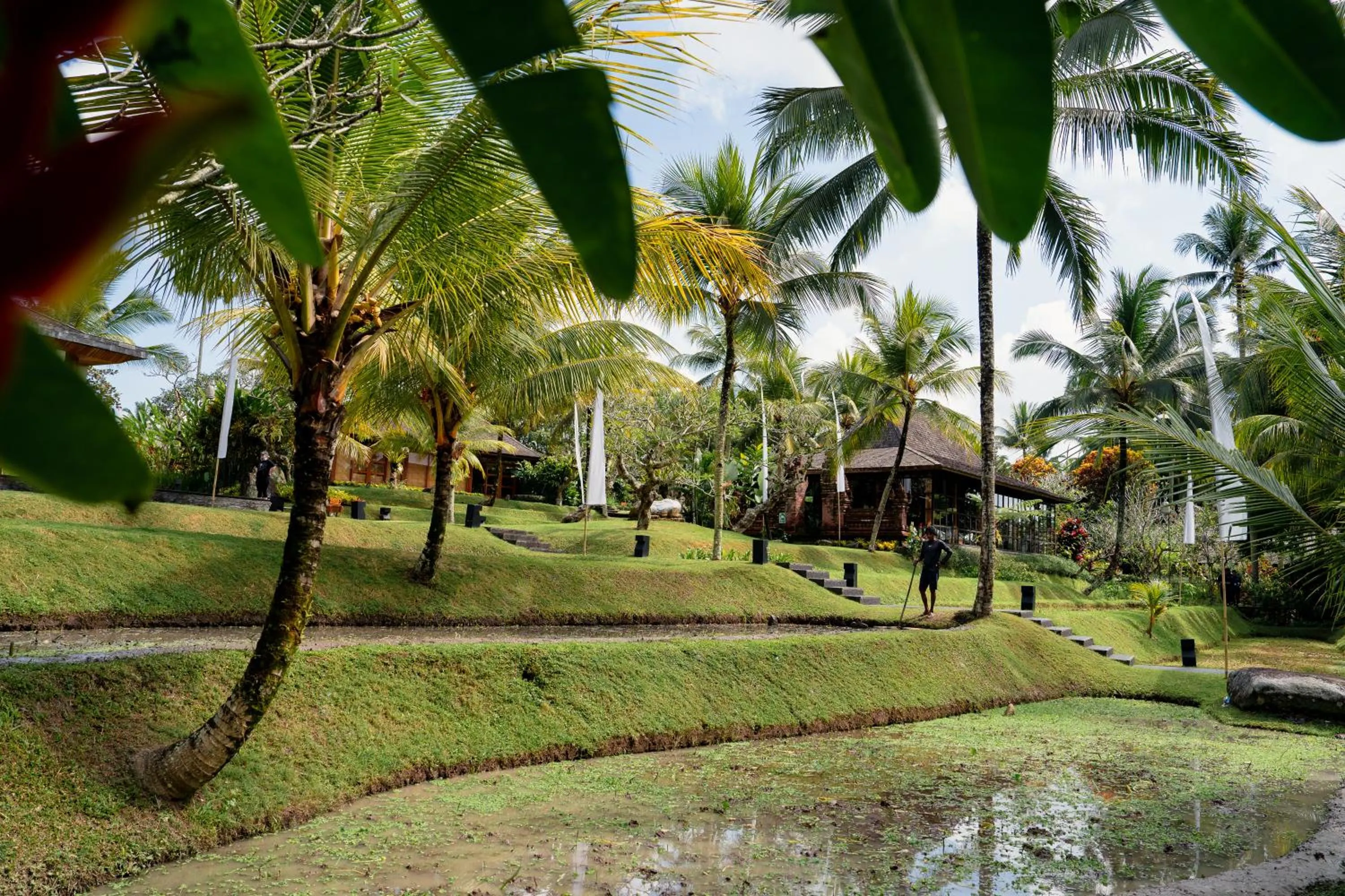 Nearby landmark in Chapung Sebali Resort