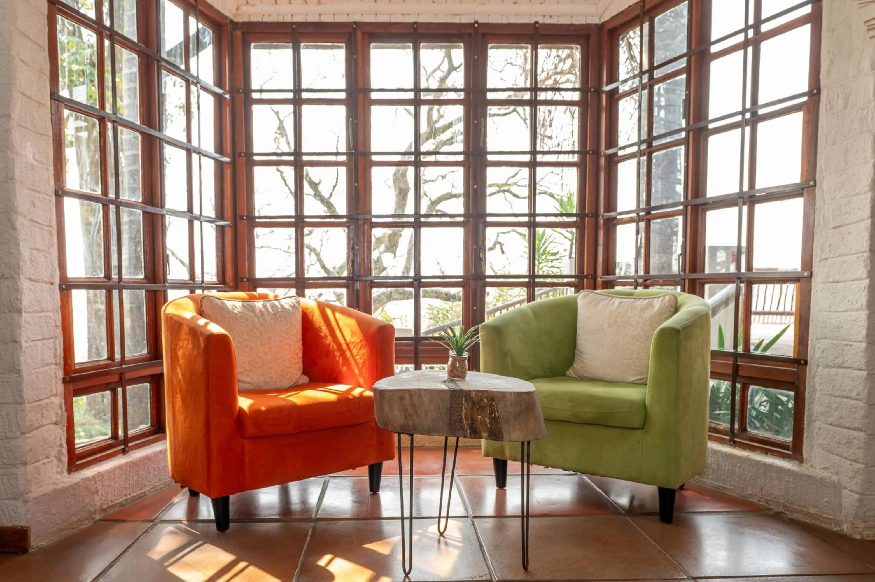 Living room in Chestnut Country Lodge