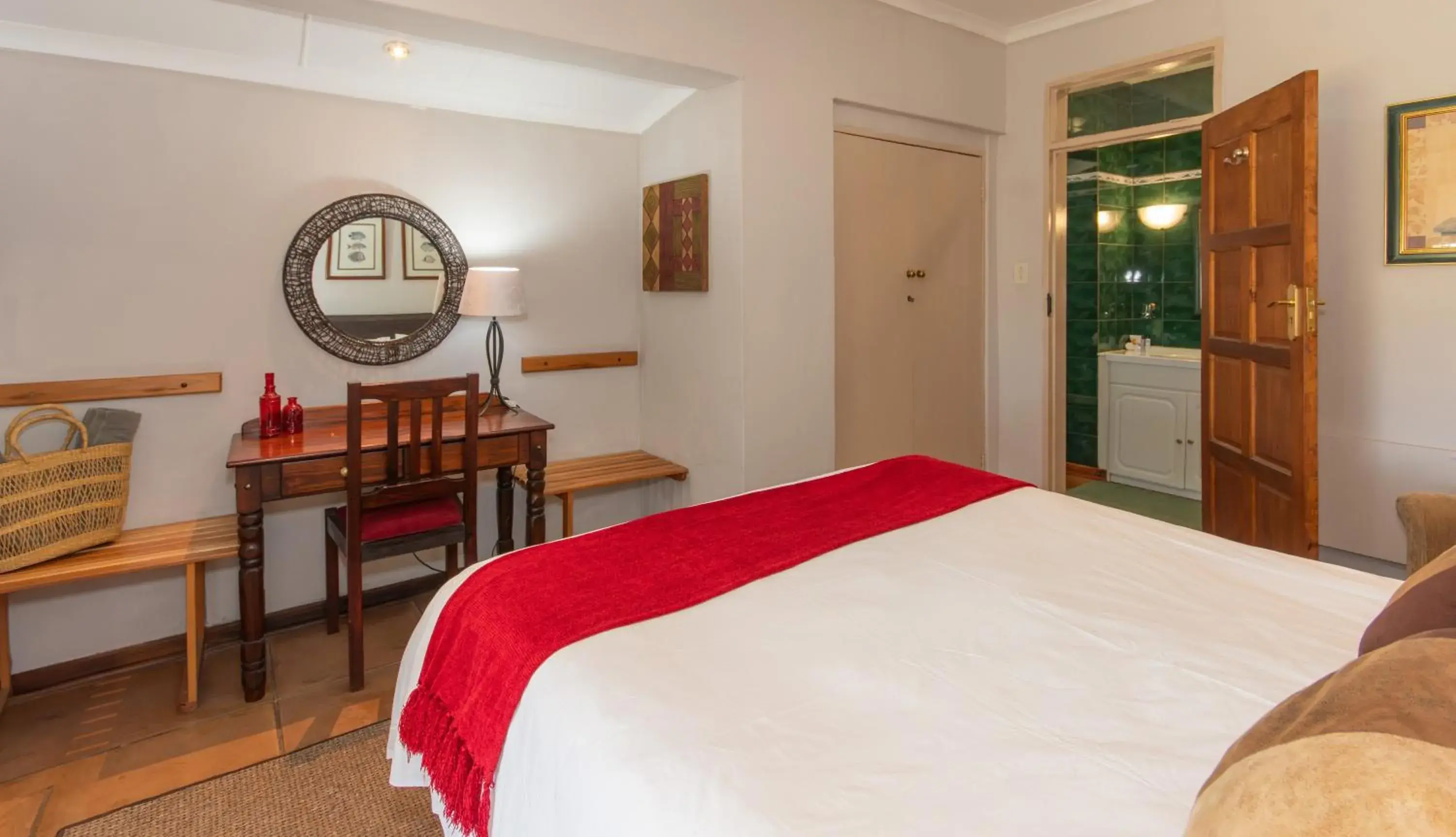 Standard Double Room - single occupancy in Chestnut Country Lodge Standard Double Room - single occupancy in Chestnut Country Lodge