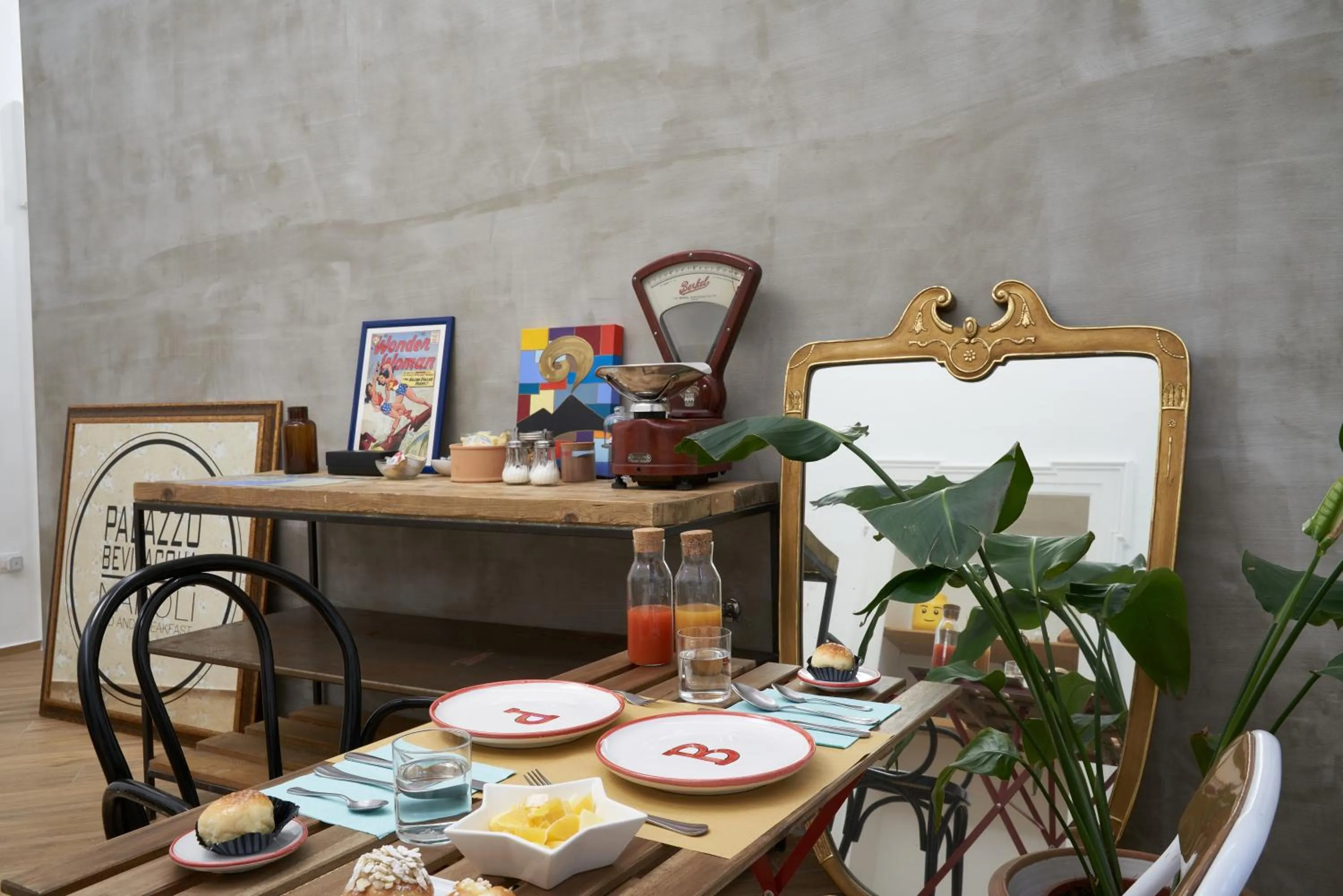 Living room in Palazzo Bevilacqua Napoli B&B