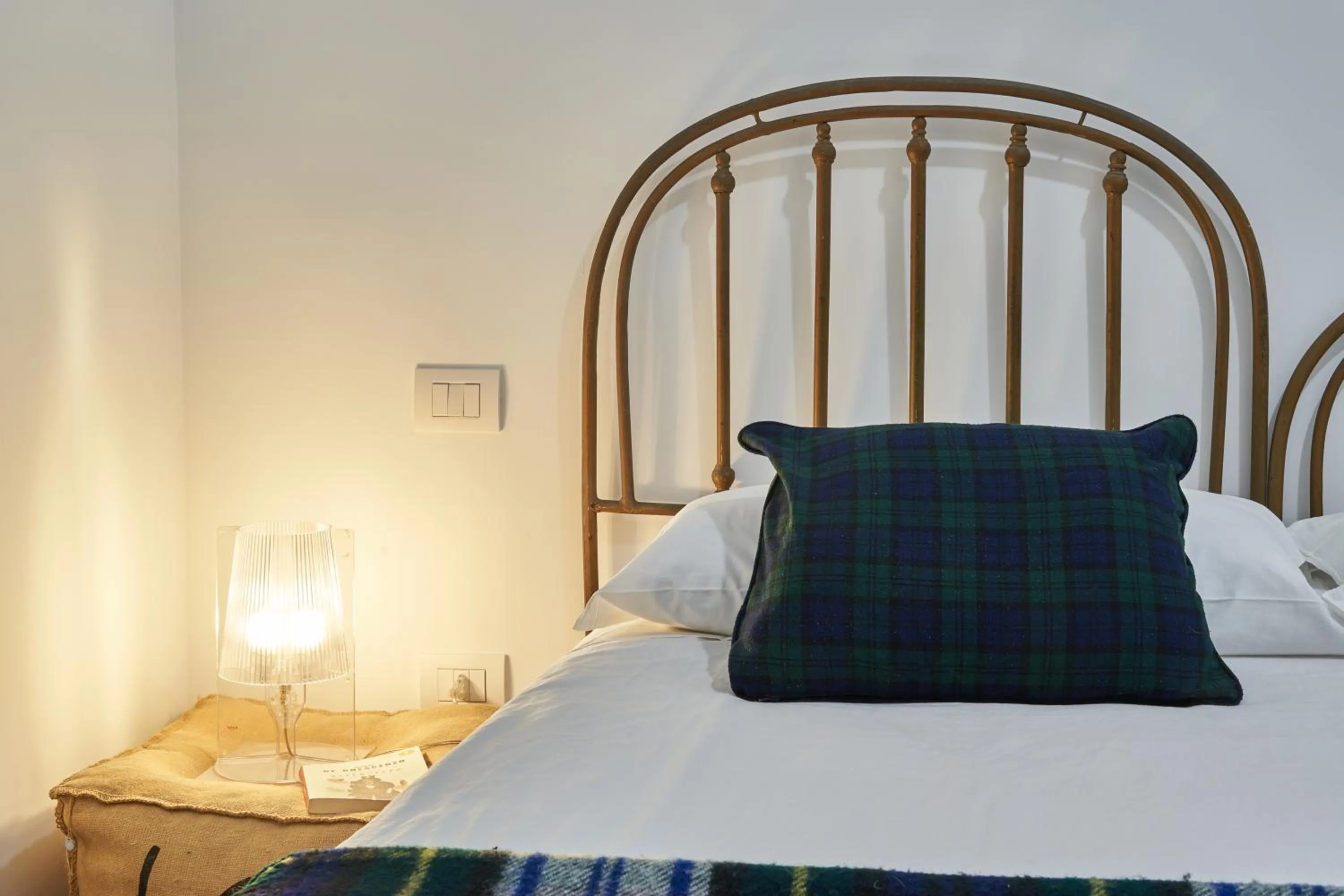 Bed in Palazzo Bevilacqua Napoli B&B