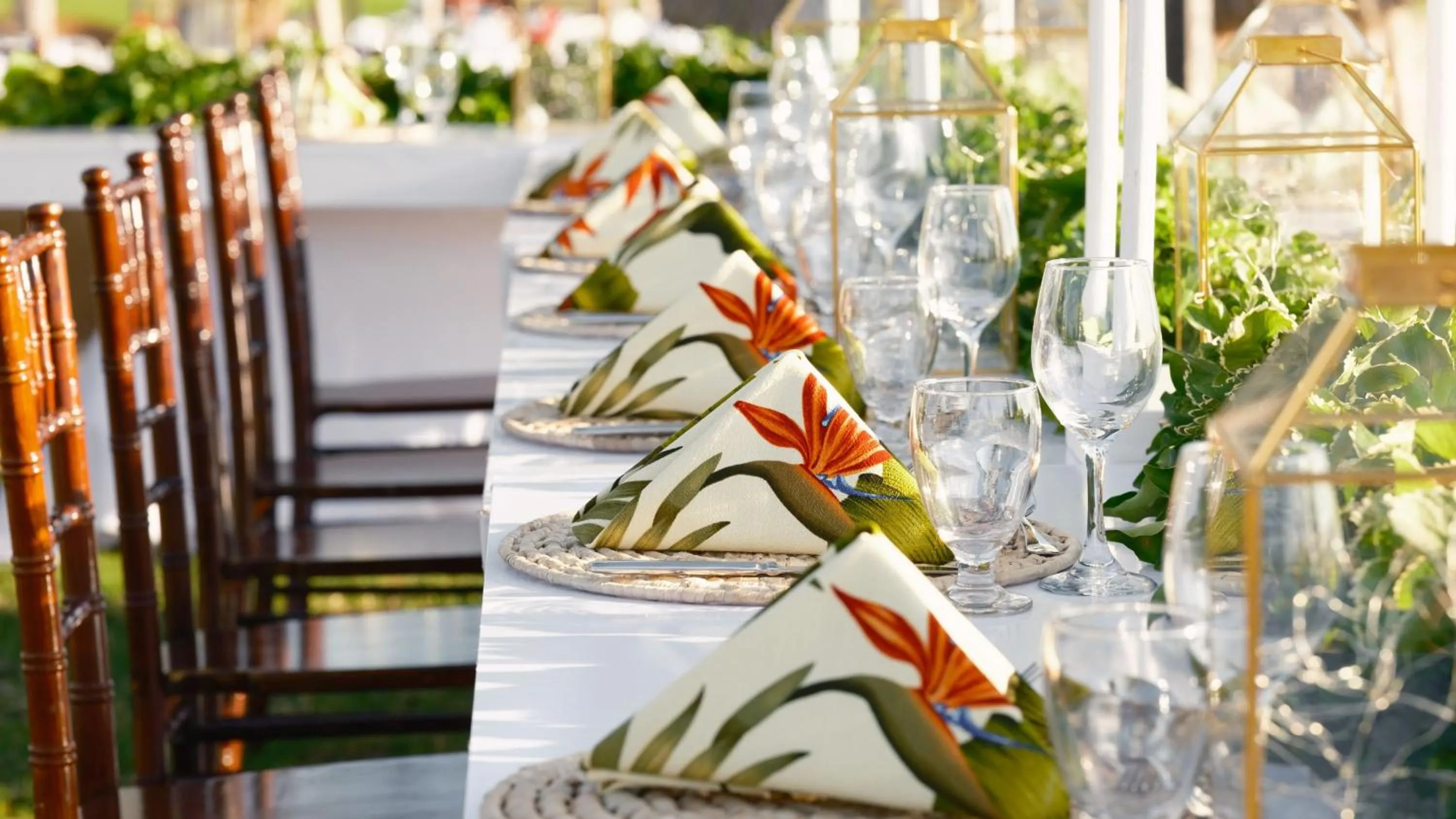 Restaurant/places to eat in InterContinental Fiji Golf Resort & Spa by IHG