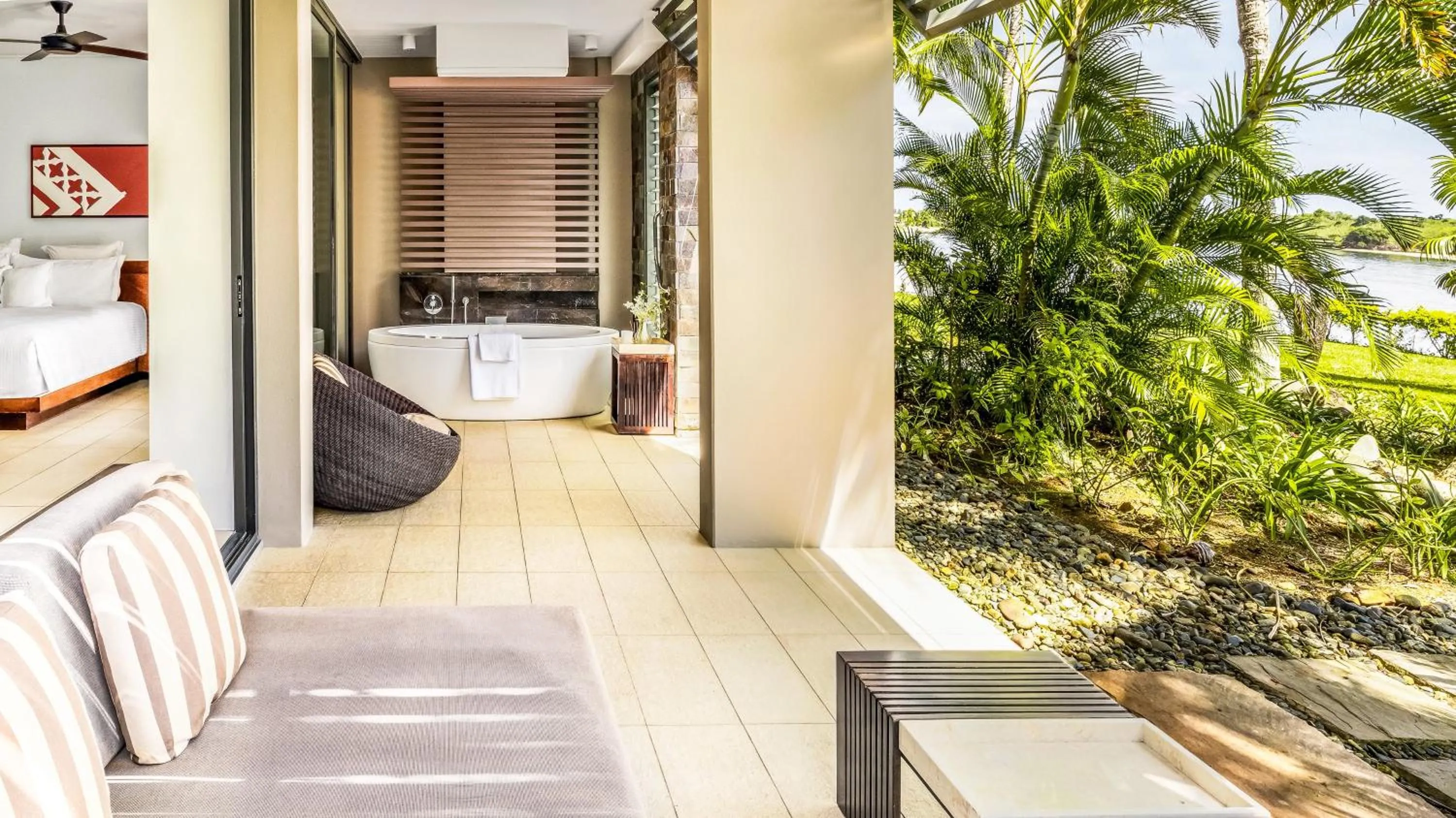 Photo of the whole room in InterContinental Fiji Golf Resort & Spa by IHG