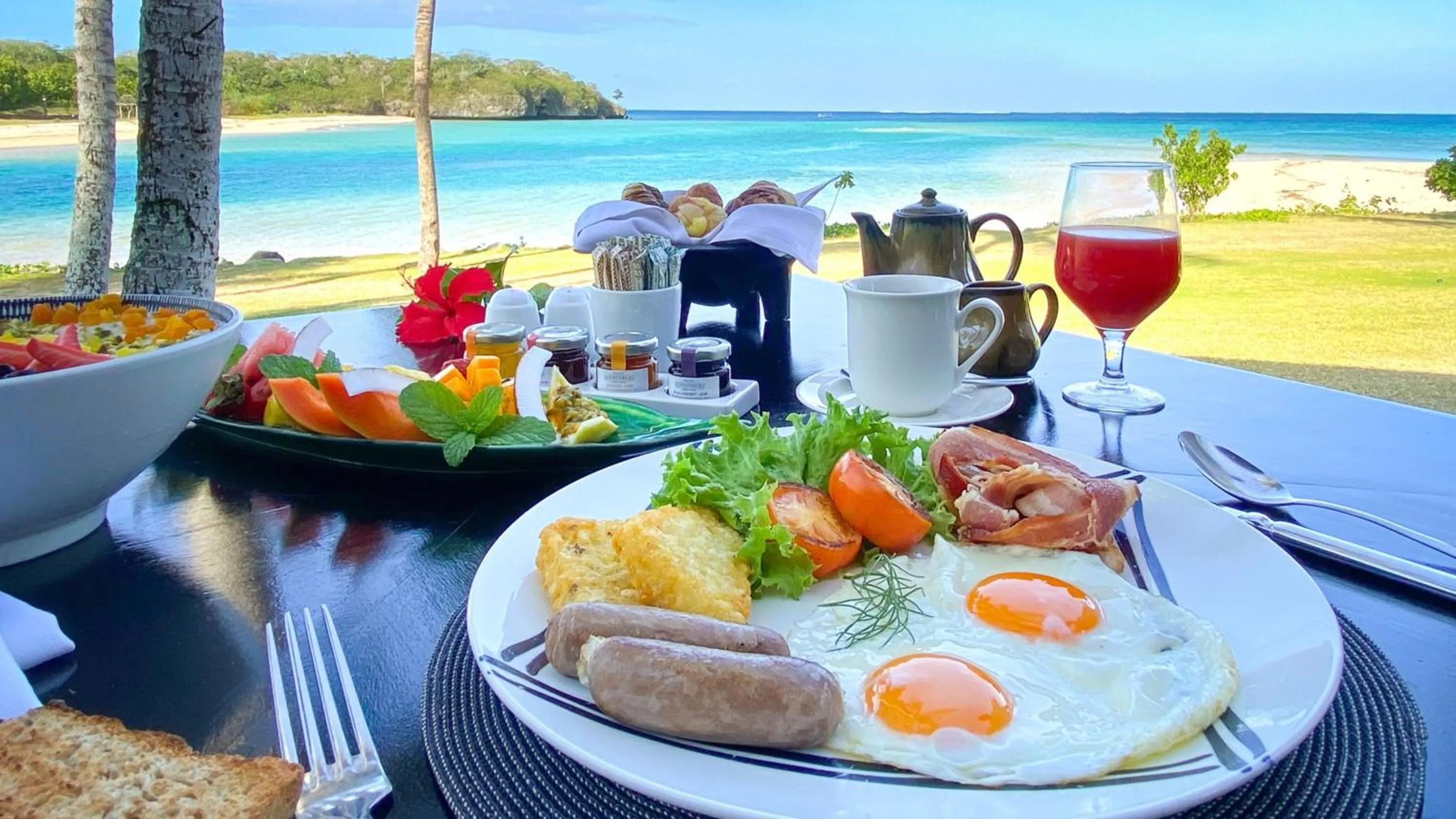 Breakfast in InterContinental Fiji Golf Resort & Spa by IHG