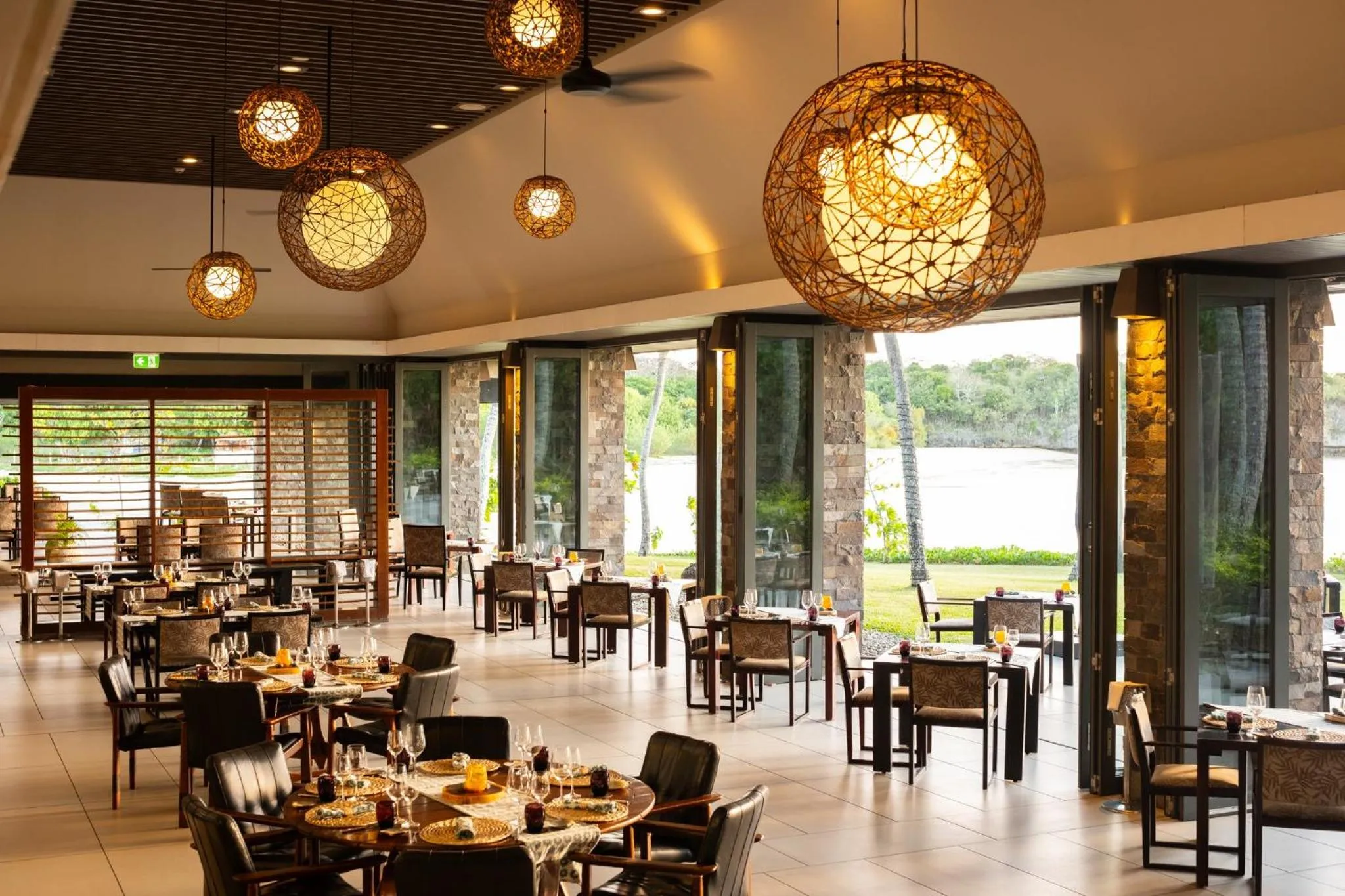 Restaurant/places to eat in InterContinental Fiji Golf Resort & Spa by IHG