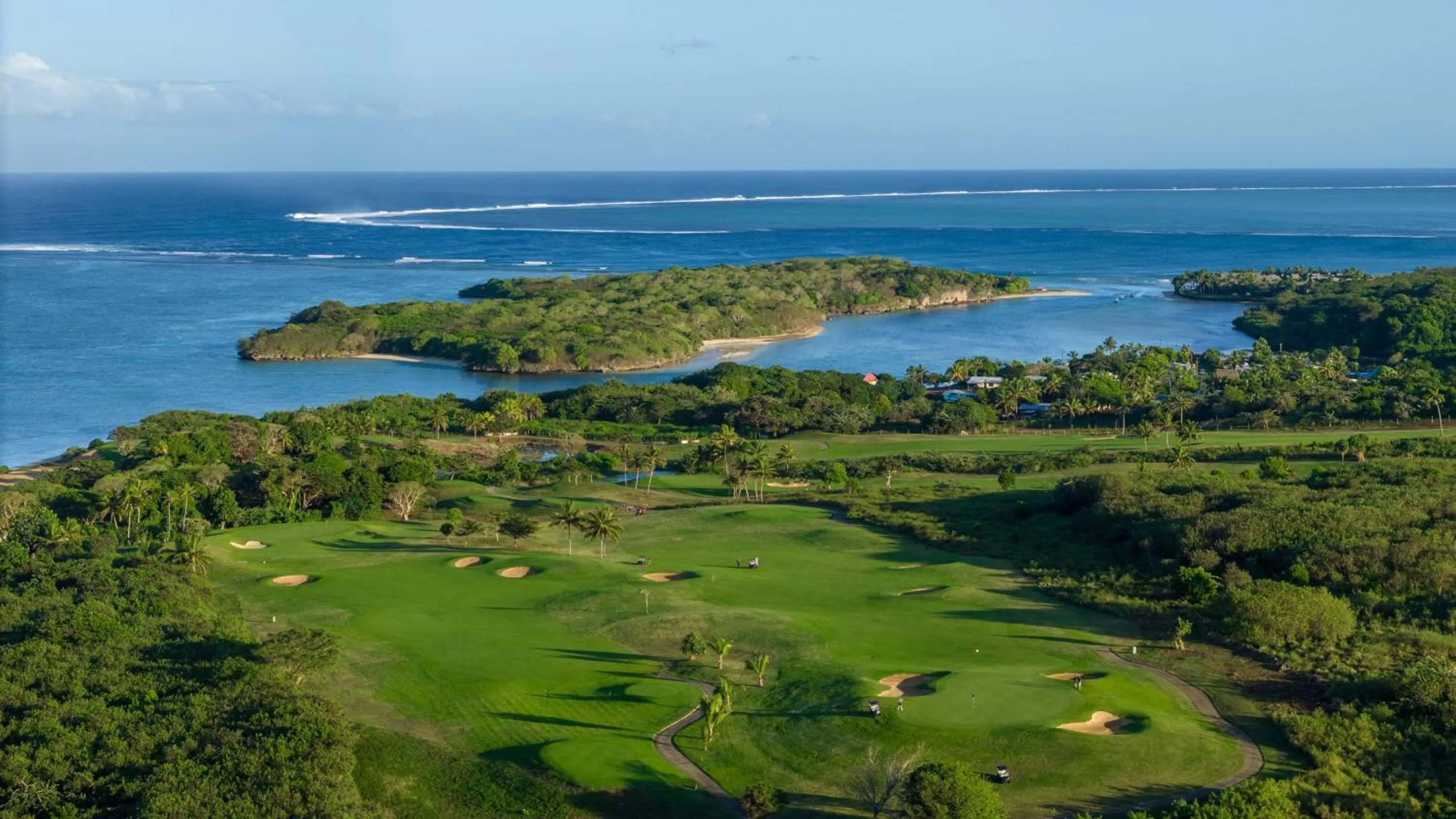 Golfcourse in InterContinental Fiji Golf Resort & Spa by IHG