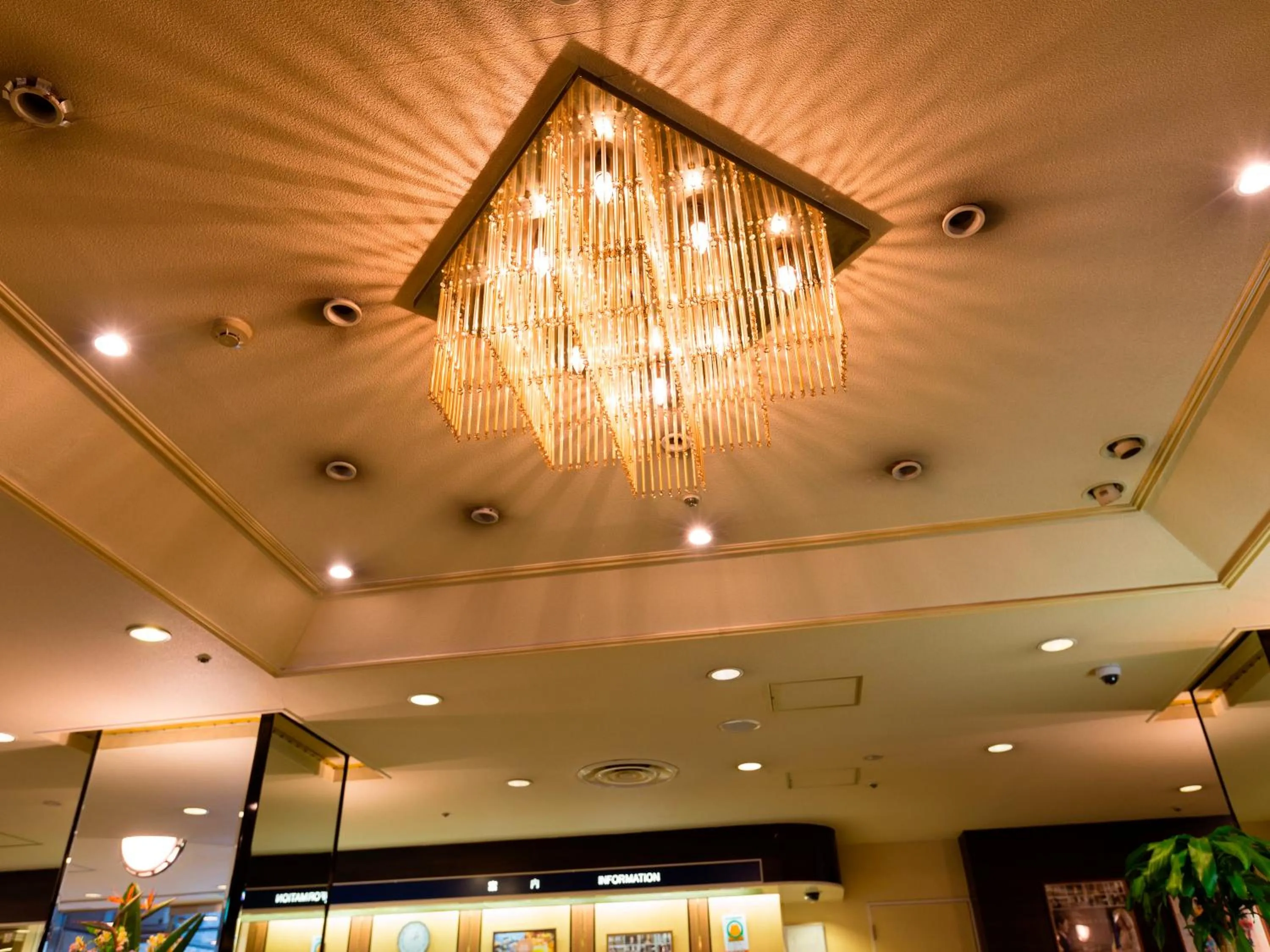 Lobby or reception in Ark Hotel Osaka Shinsaibashi -ROUTE INN HOTELS-