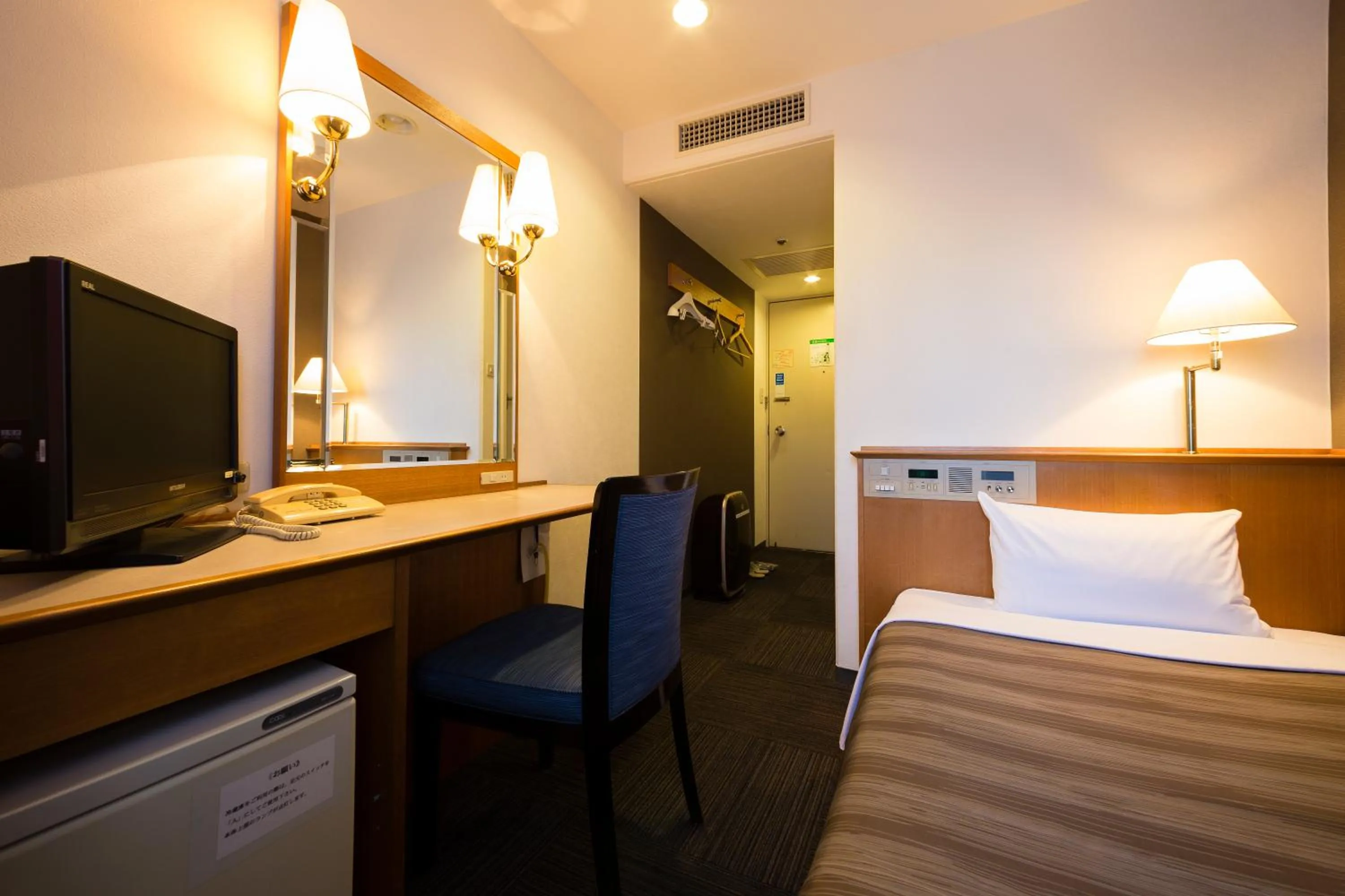Bedroom, Bed in Ark Hotel Osaka Shinsaibashi -ROUTE INN HOTELS-