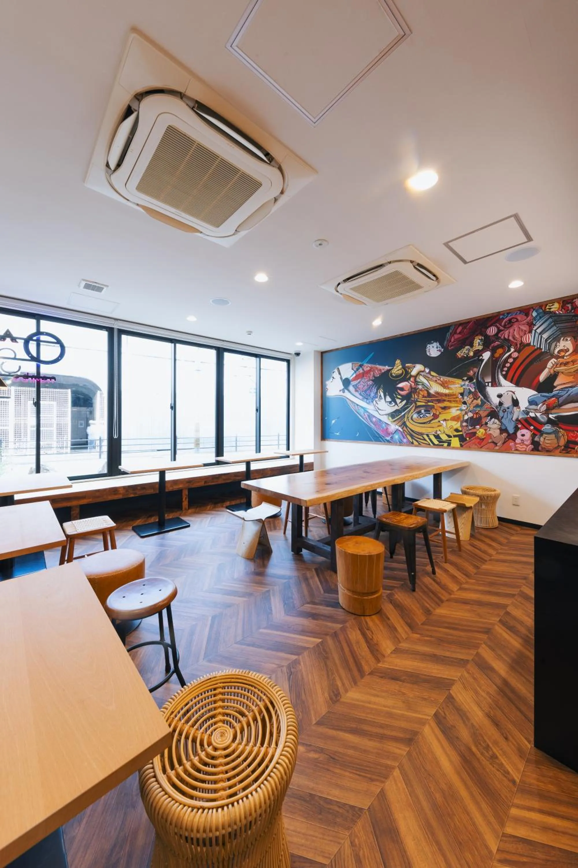 Restaurant/places to eat in OKINI HOTEL namba