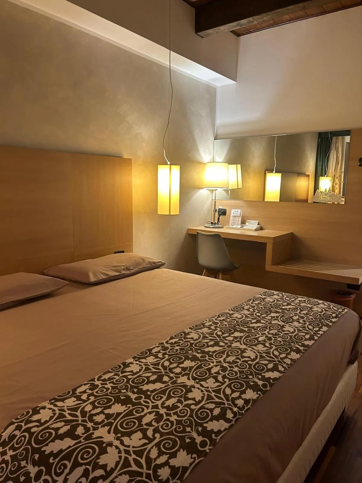 Balcony/Terrace, Bed in Cascina Scova Resort