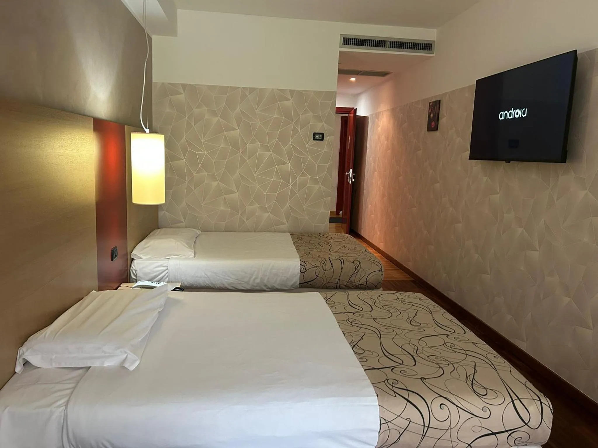 Photo of the whole room, Bed in Cascina Scova Resort