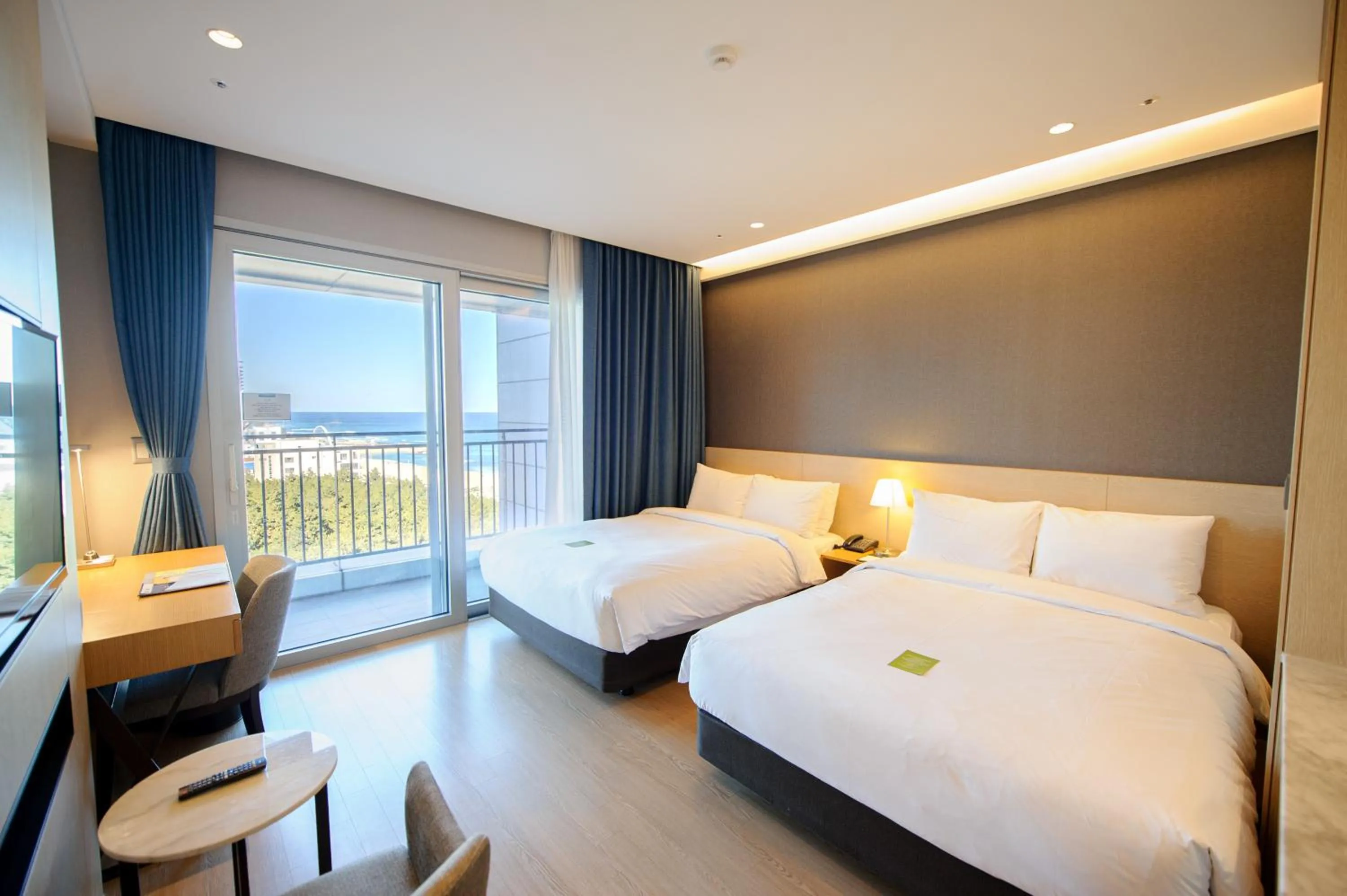 Decorative detail, Bed in St. John's Hotel