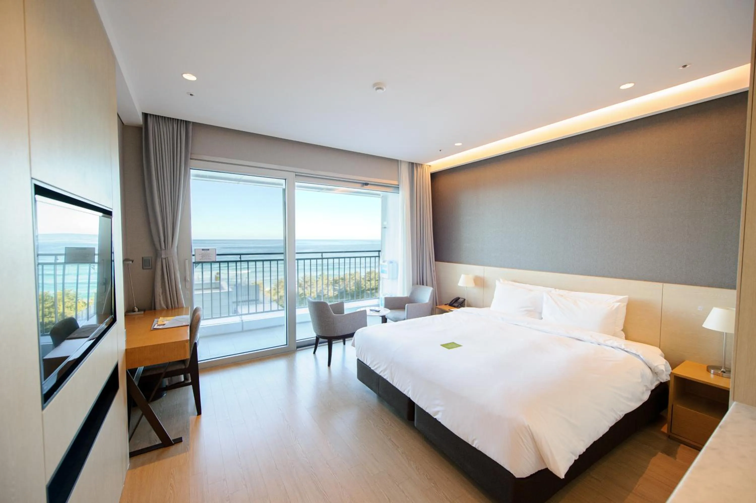 Decorative detail, Bed in St. John's Hotel