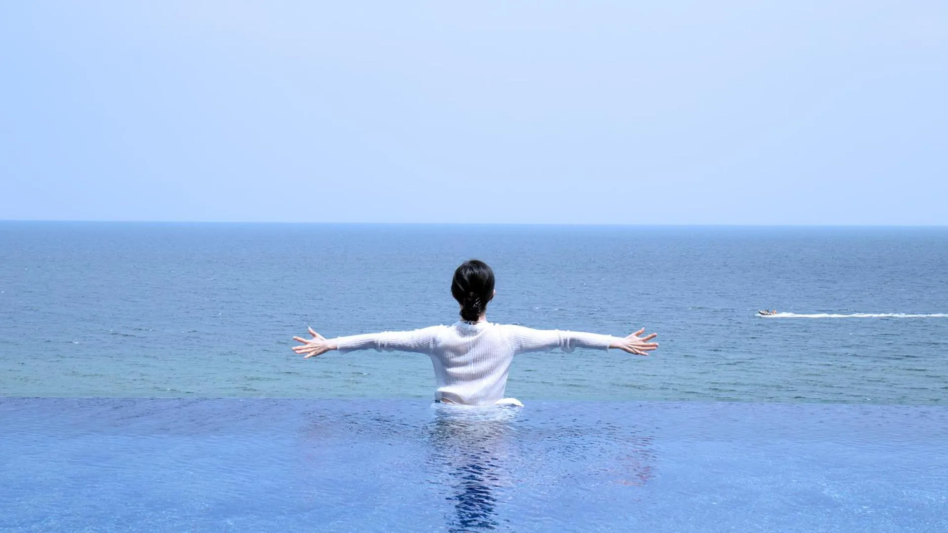 Swimming pool in St. John's Hotel