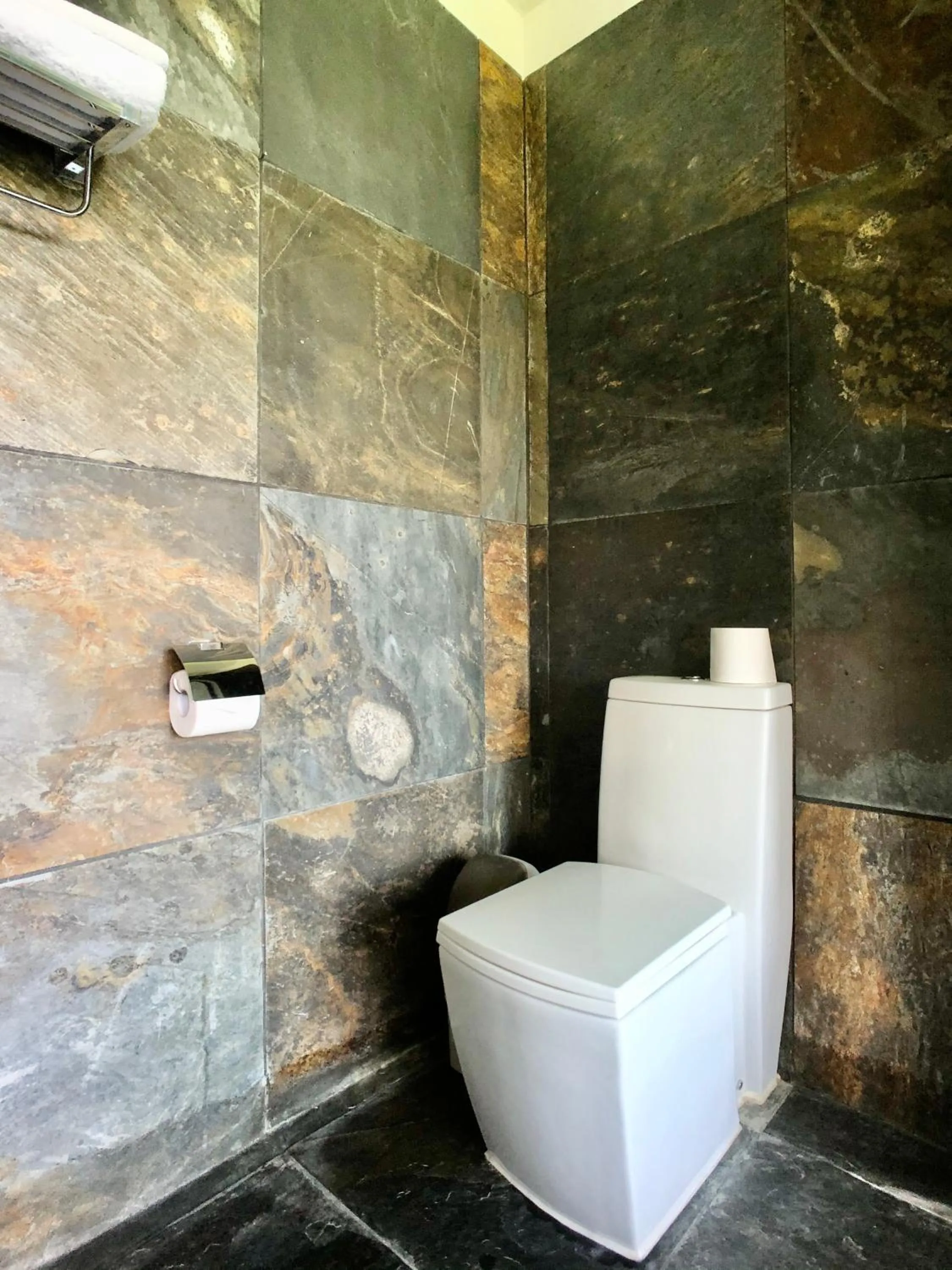 Bathroom in Aqua Star Villa Homestay