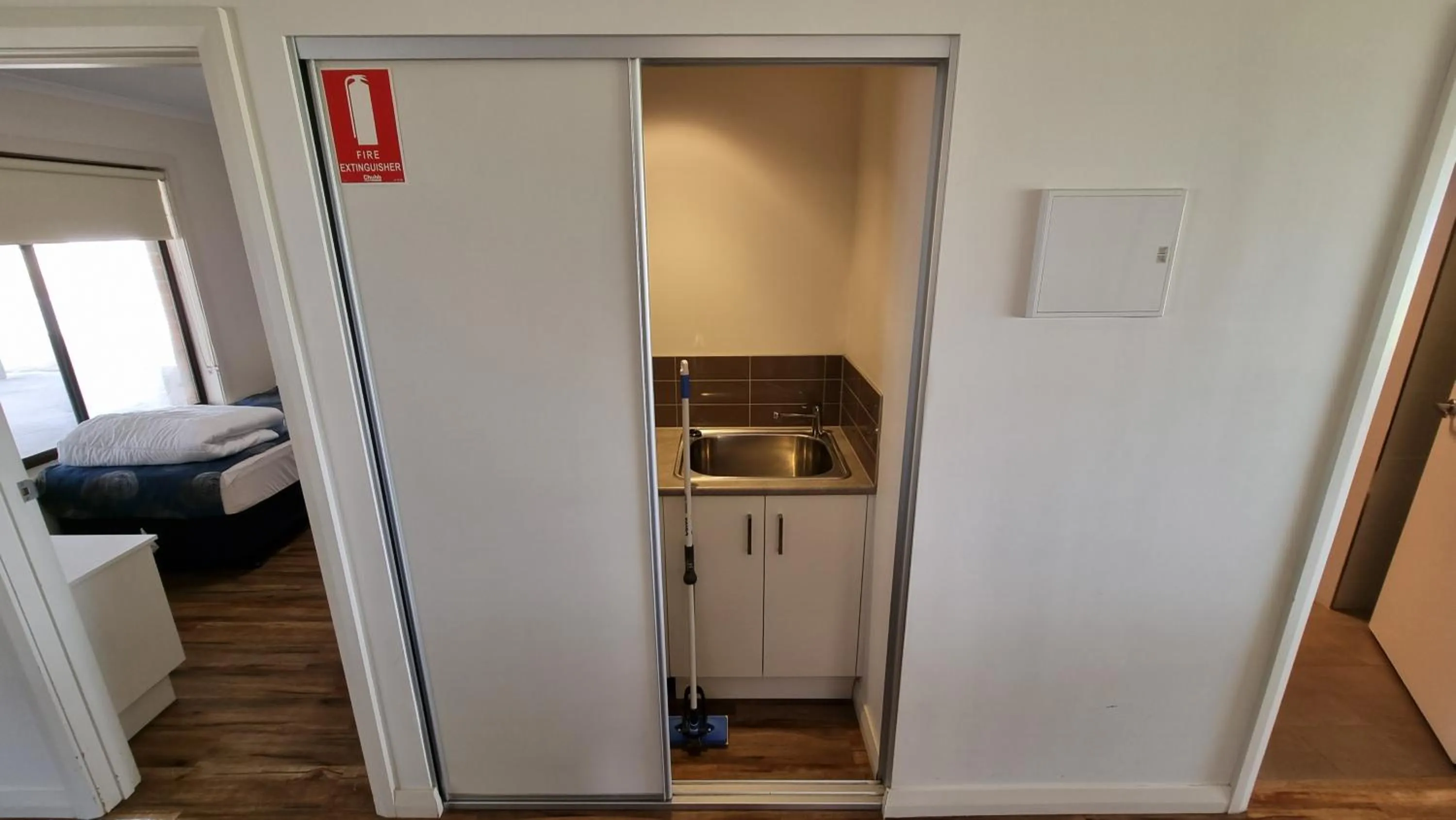 laundry, Bed in Wallaroo Holiday Park