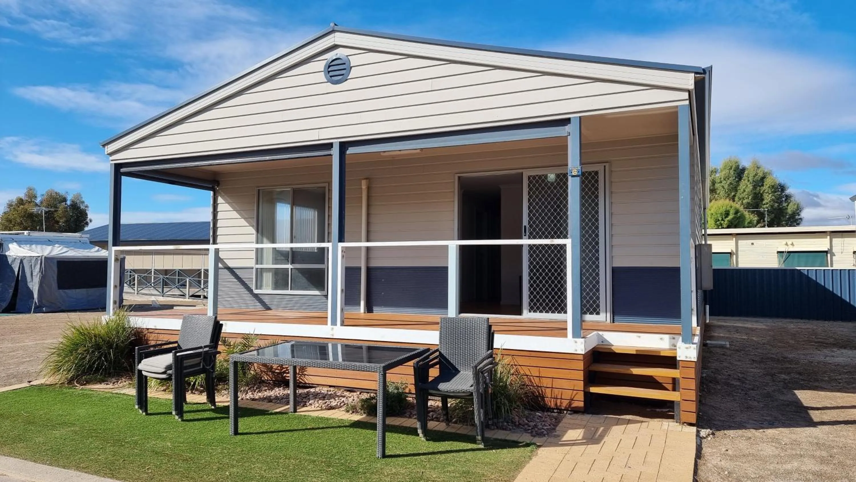 Property building in Wallaroo Holiday Park