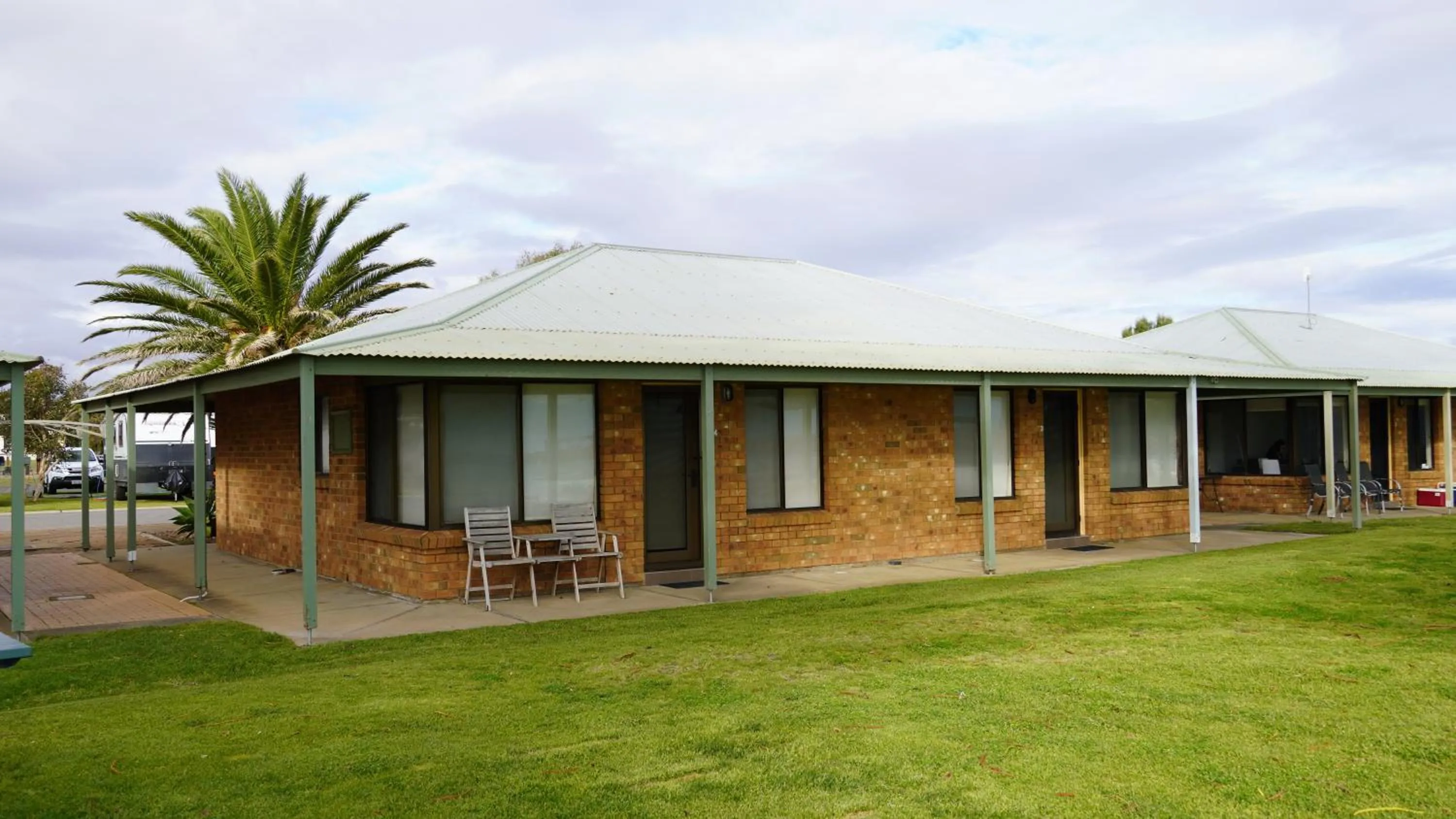 Property building in Wallaroo Holiday Park