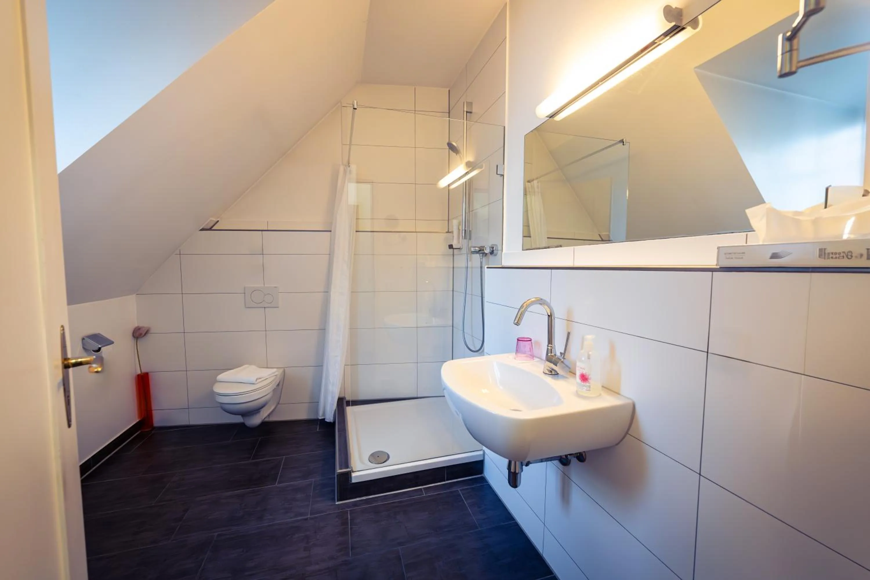 Bathroom in Hotel Bergbauer mit Late-Self-Check-IN