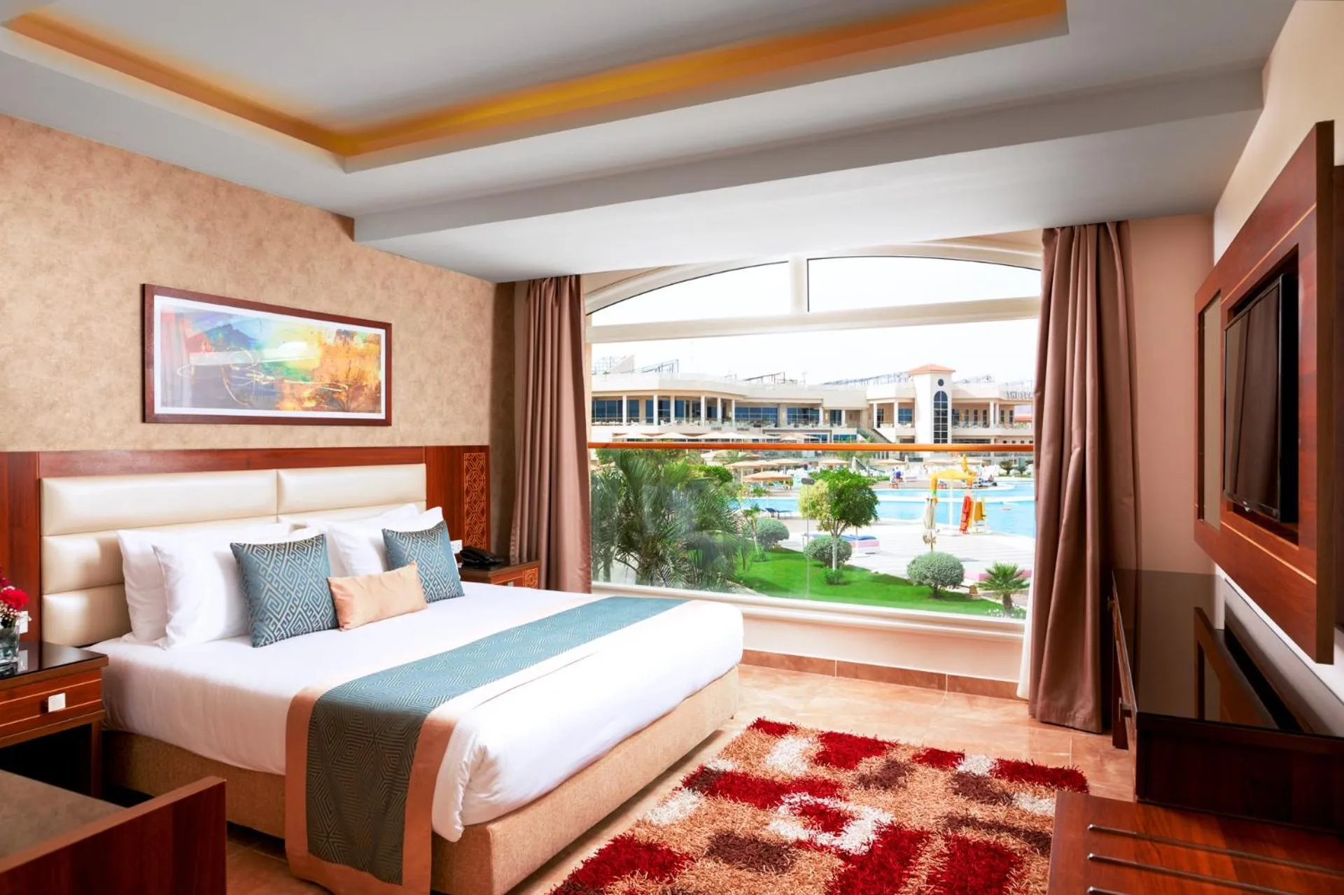 Bed in Pickalbatros Royal Moderna Sharm "Aqua Park"- All inclusive