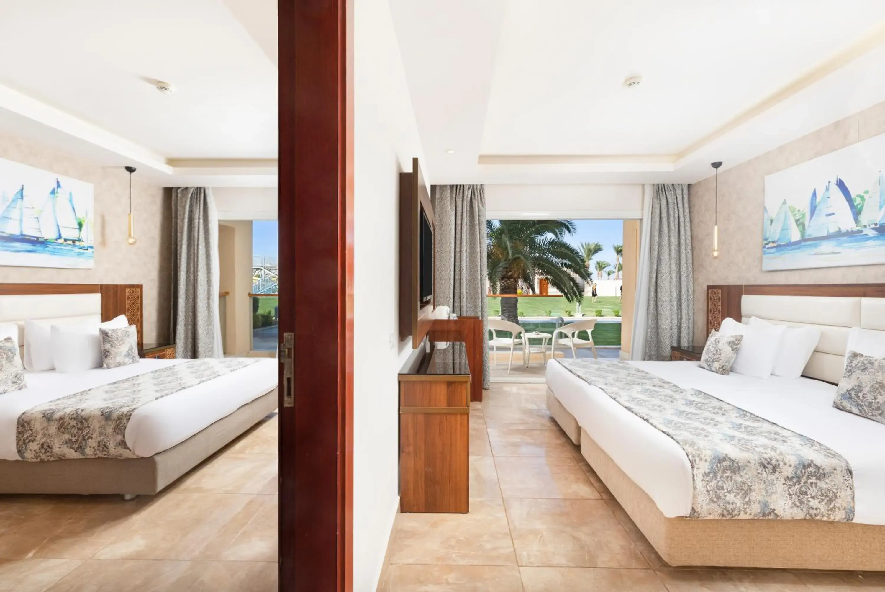 Family Room in Pickalbatros Royal Moderna Sharm "Aqua Park" Family Room in Pickalbatros Royal Moderna Sharm "Aqua Park"