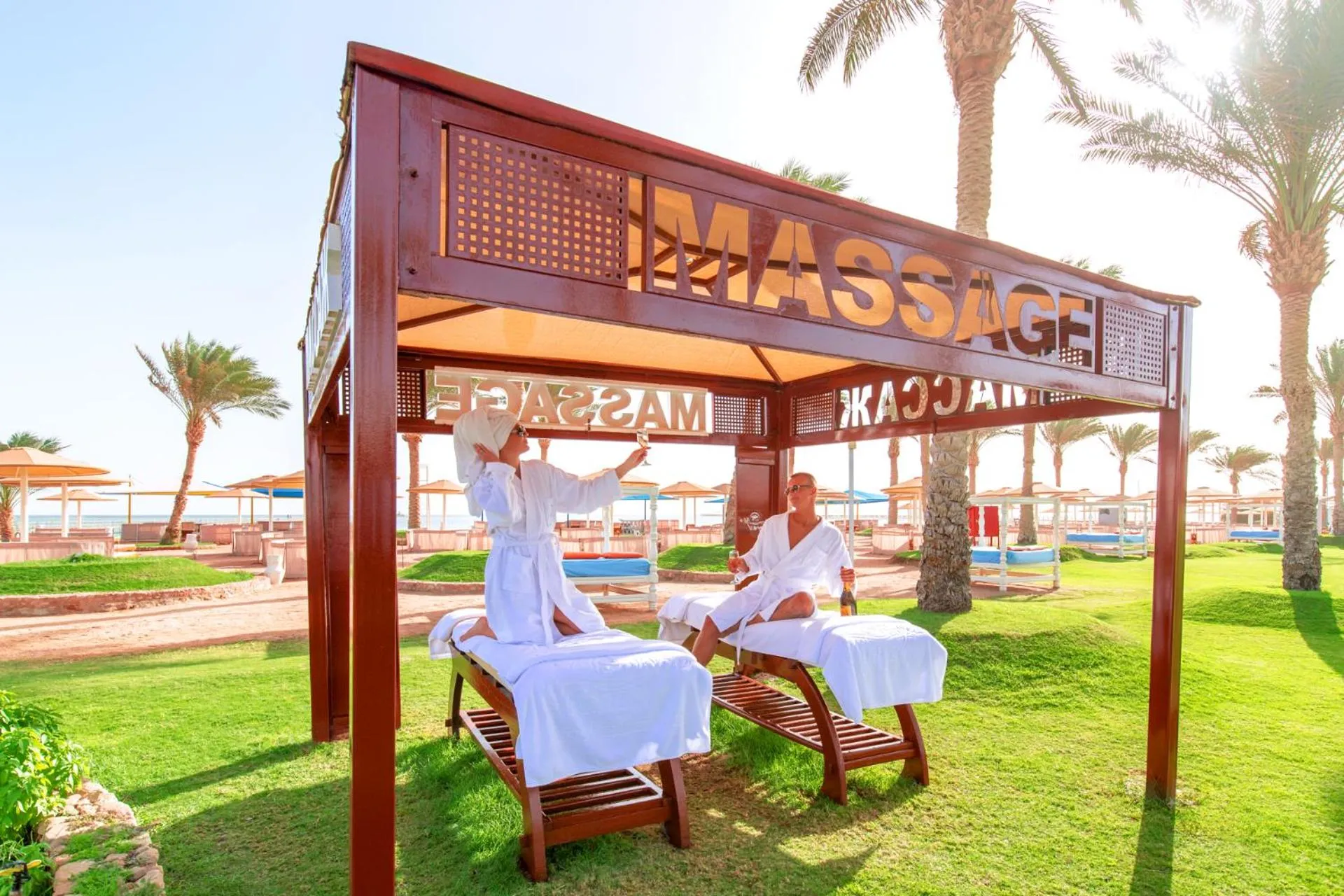 Massage in Pickalbatros Royal Moderna Sharm "Aqua Park"- All inclusive