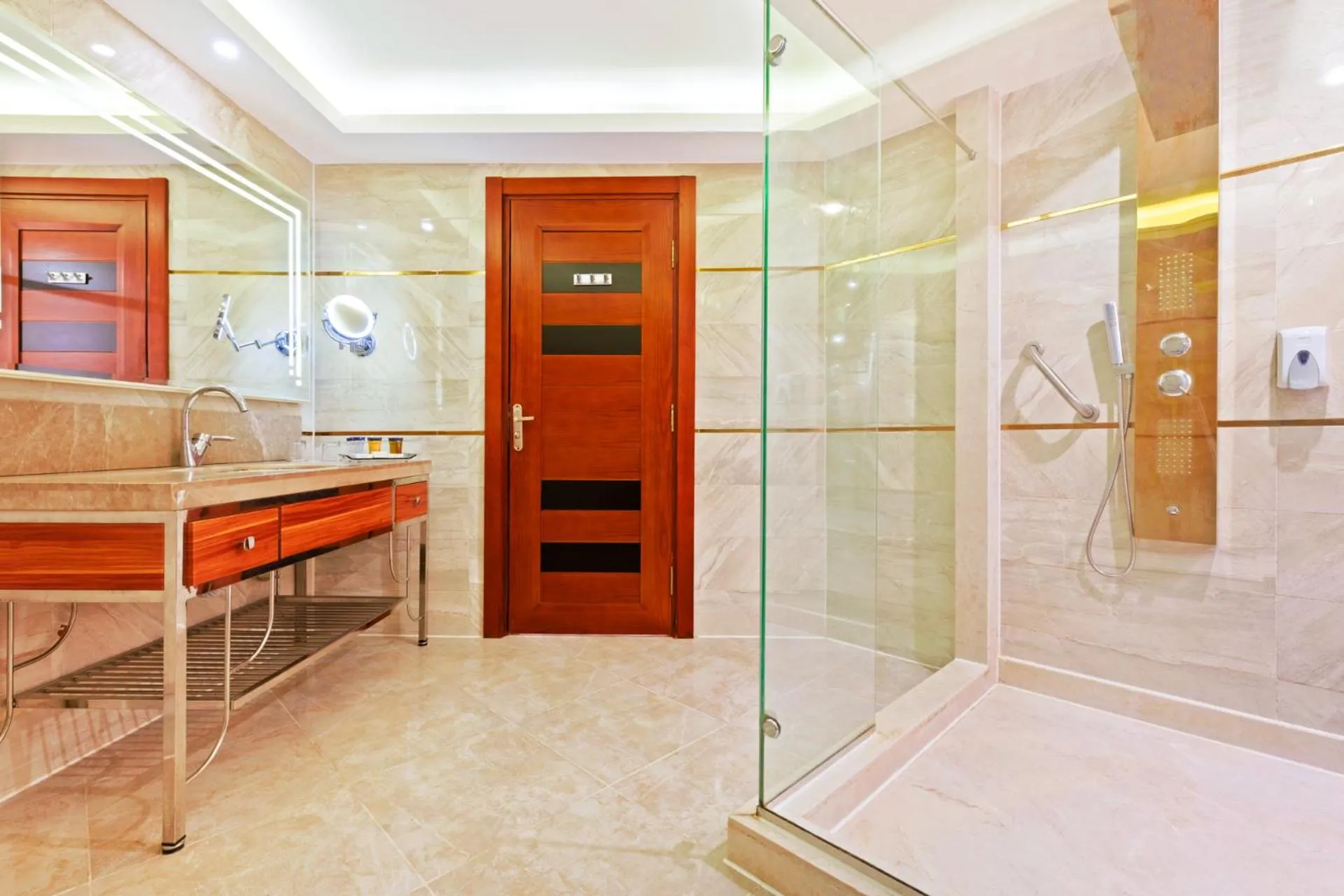 Bathroom in Pickalbatros Royal Moderna Sharm "Aqua Park"- All inclusive