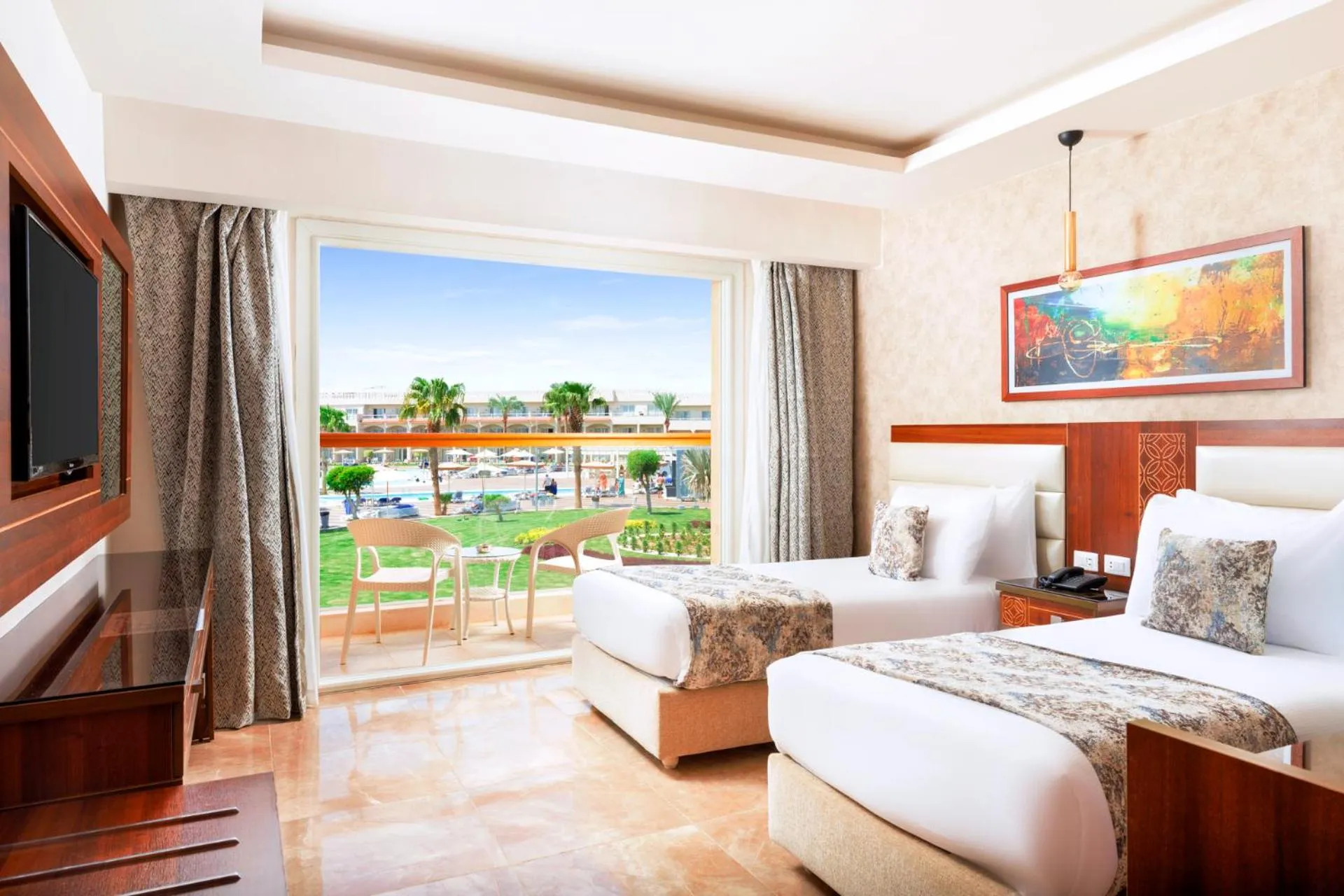 Bed in Pickalbatros Royal Moderna Sharm "Aqua Park"- All inclusive